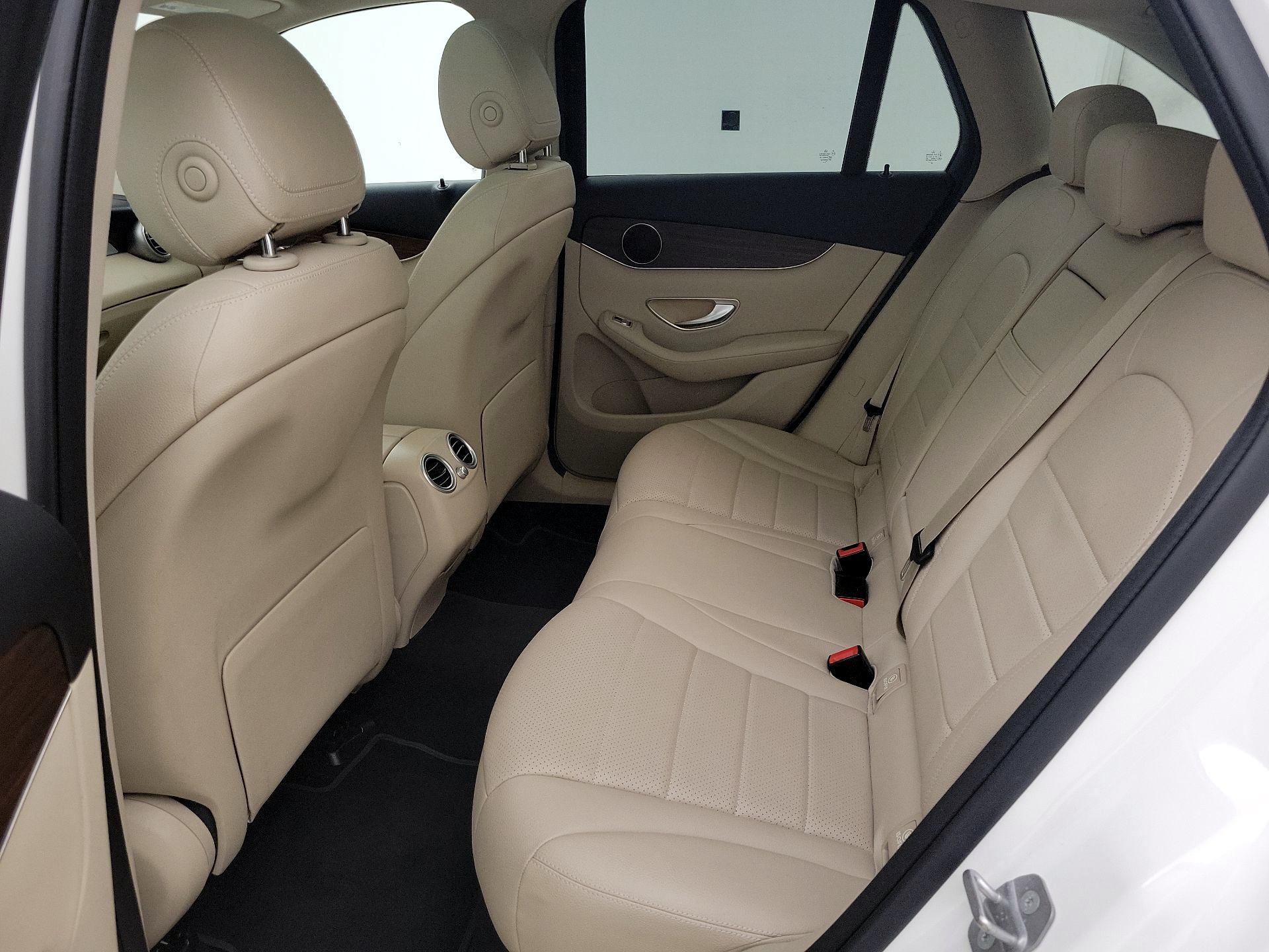 Thumbnail: 2021 Mercedes-Benz GLC - 20