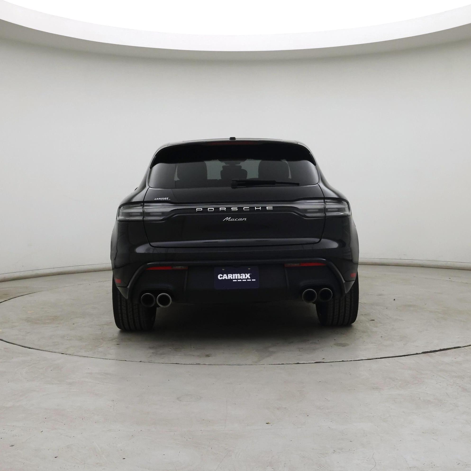 Thumbnail: 2023 Porsche Macan - 6