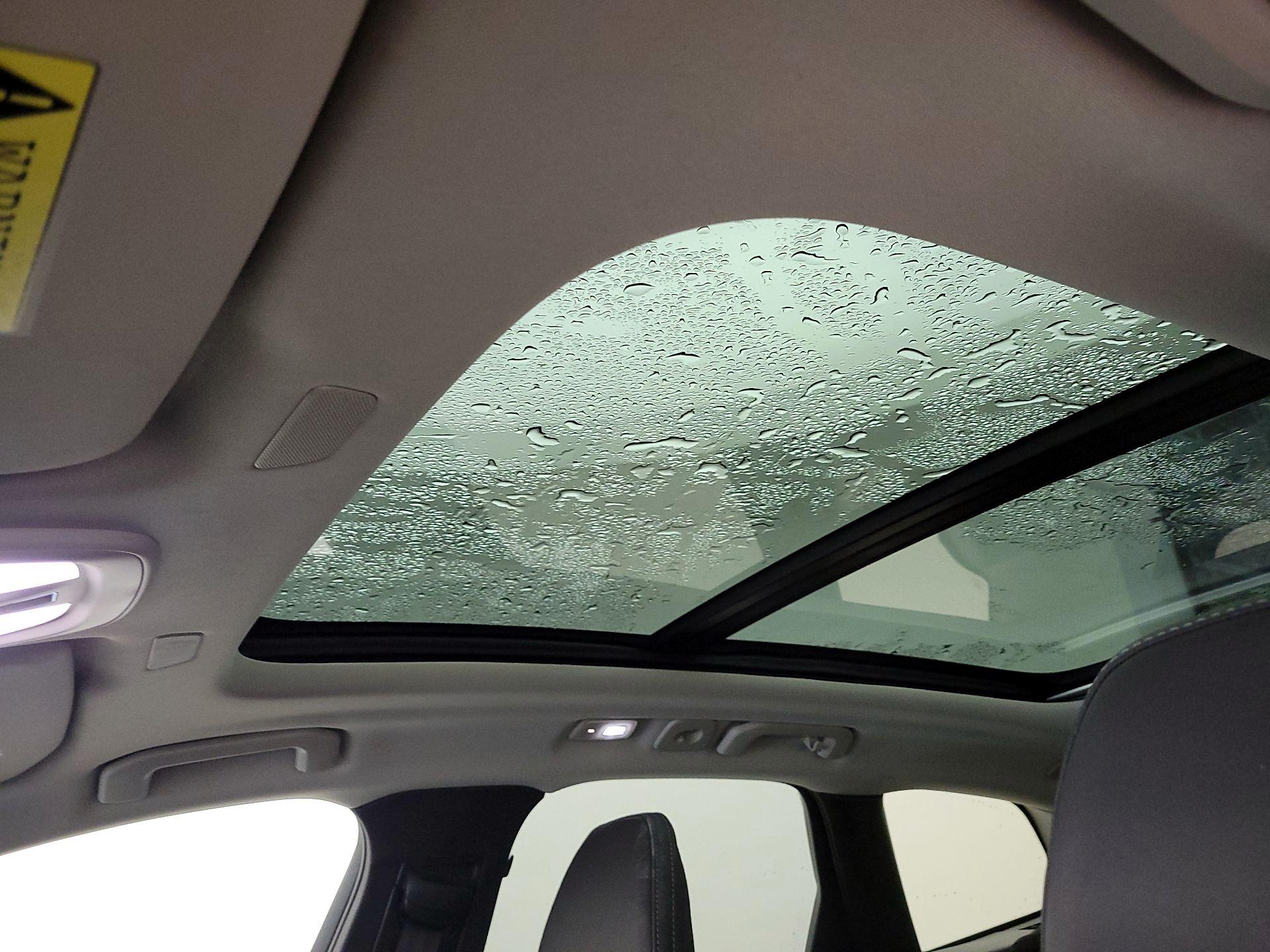 Thumbnail: 2023 Volvo XC60 - 20