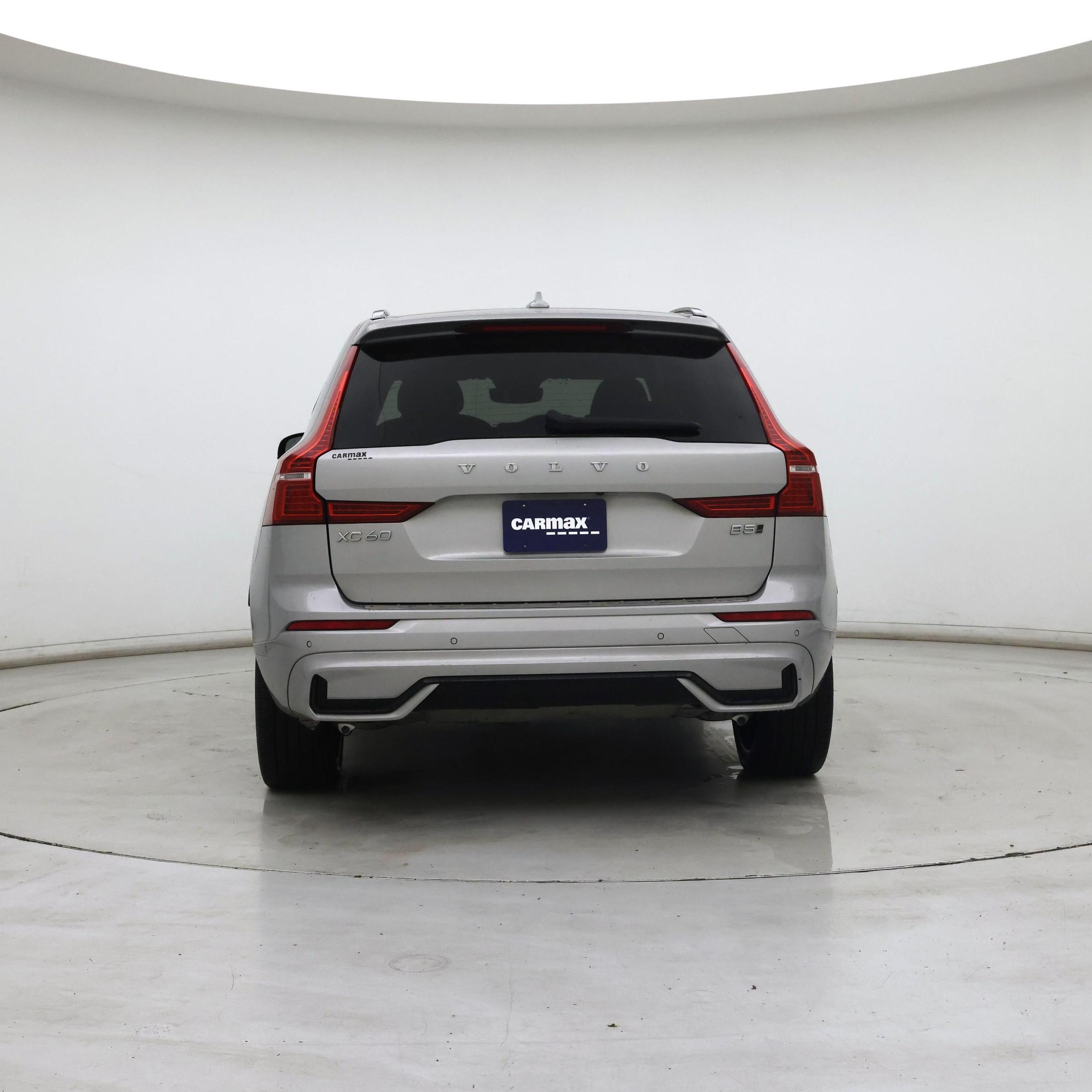 Thumbnail: 2023 Volvo XC60 - 6