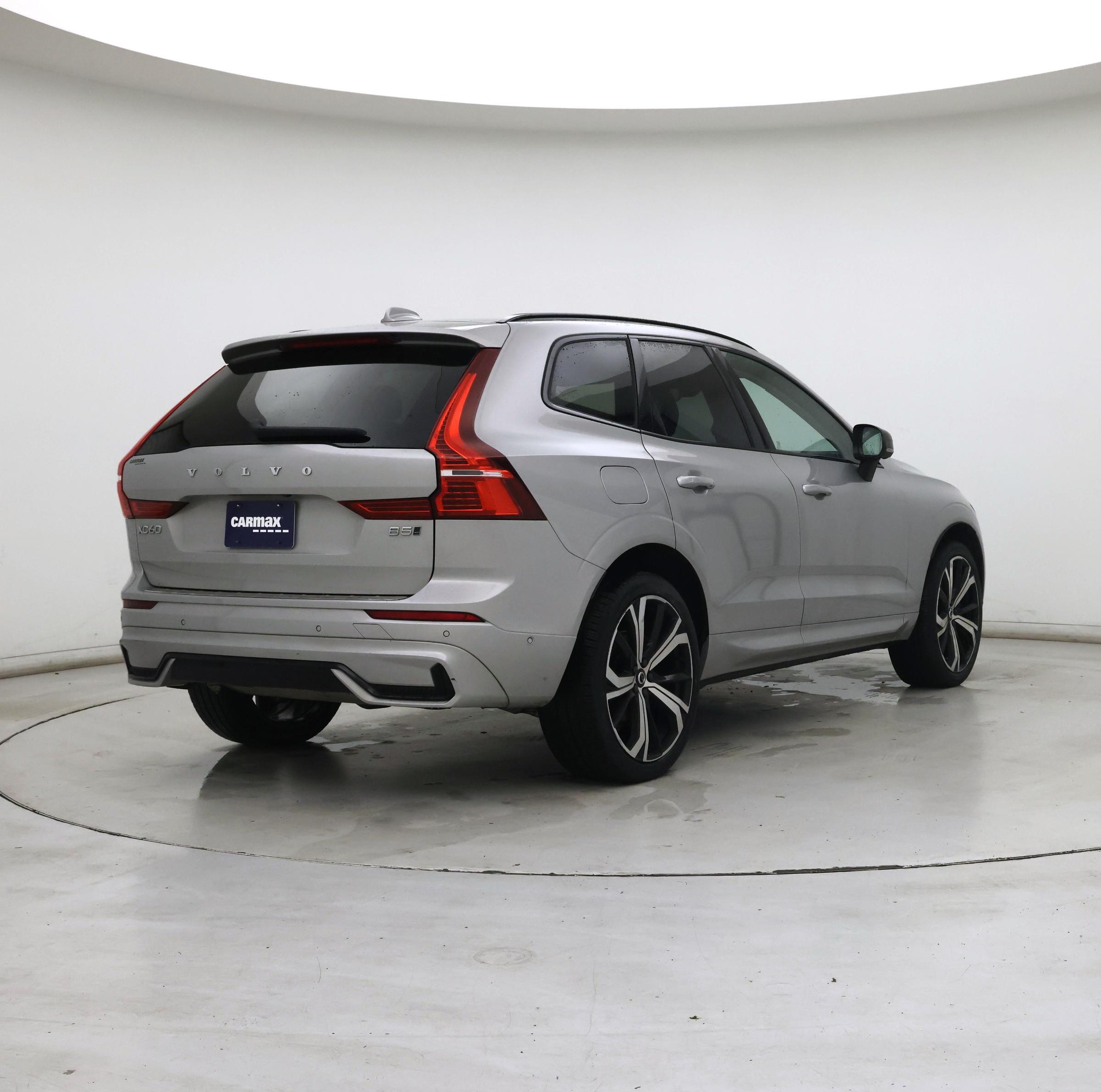 Thumbnail: 2023 Volvo XC60 - 8