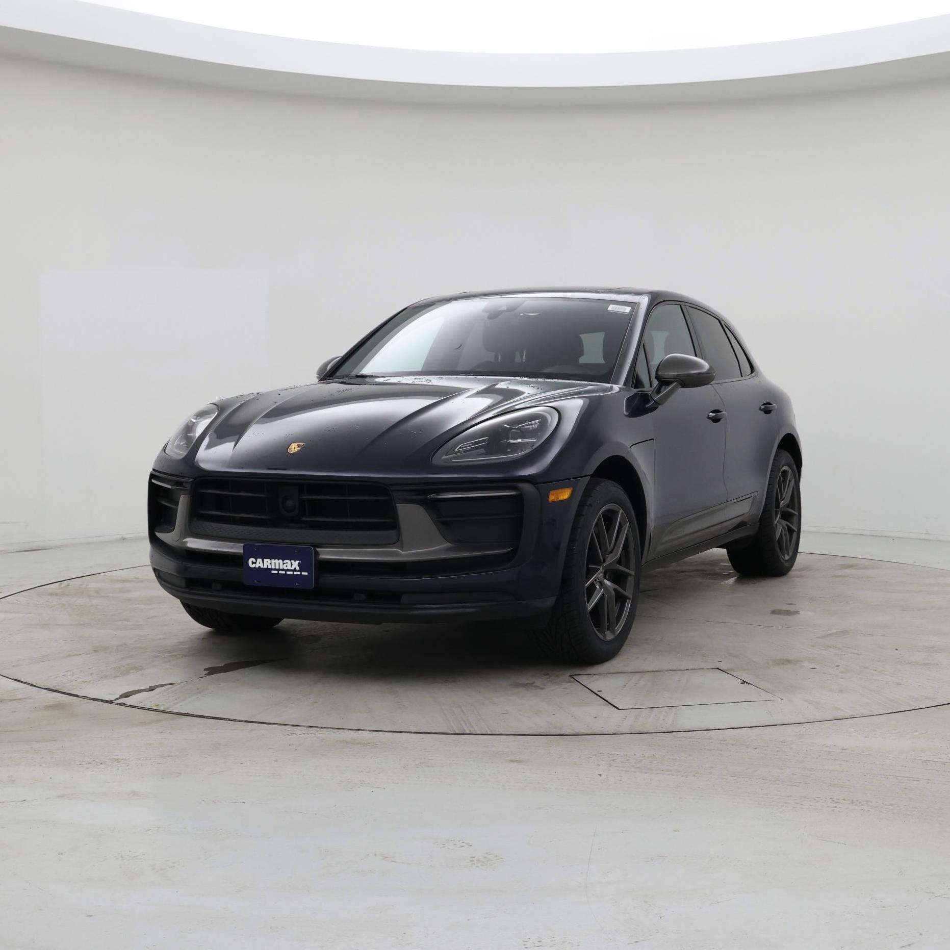 Thumbnail: 2023 Porsche Macan - 4