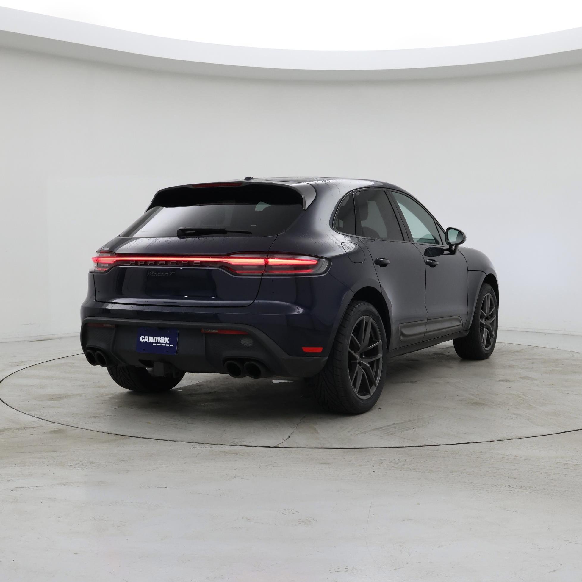 Thumbnail: 2023 Porsche Macan - 8