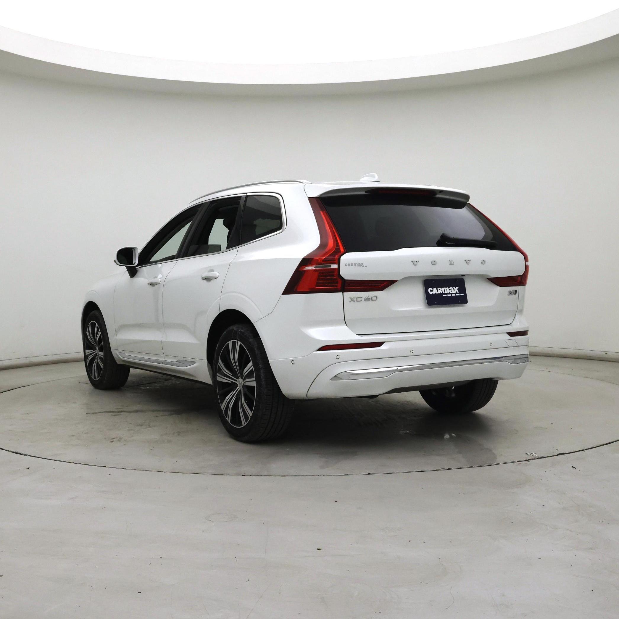 Thumbnail: 2023 Volvo XC60 - 2