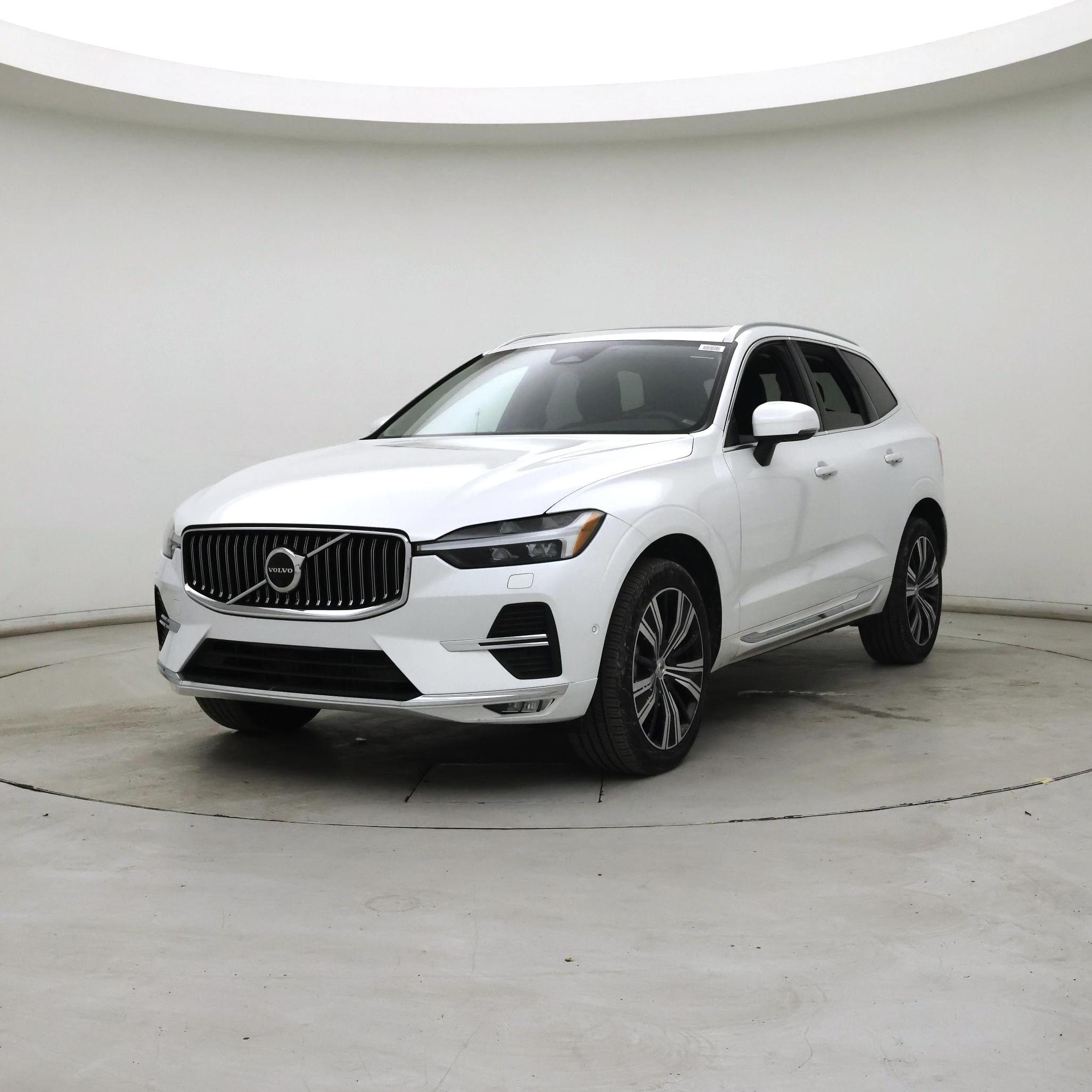 Thumbnail: 2023 Volvo XC60 - 4