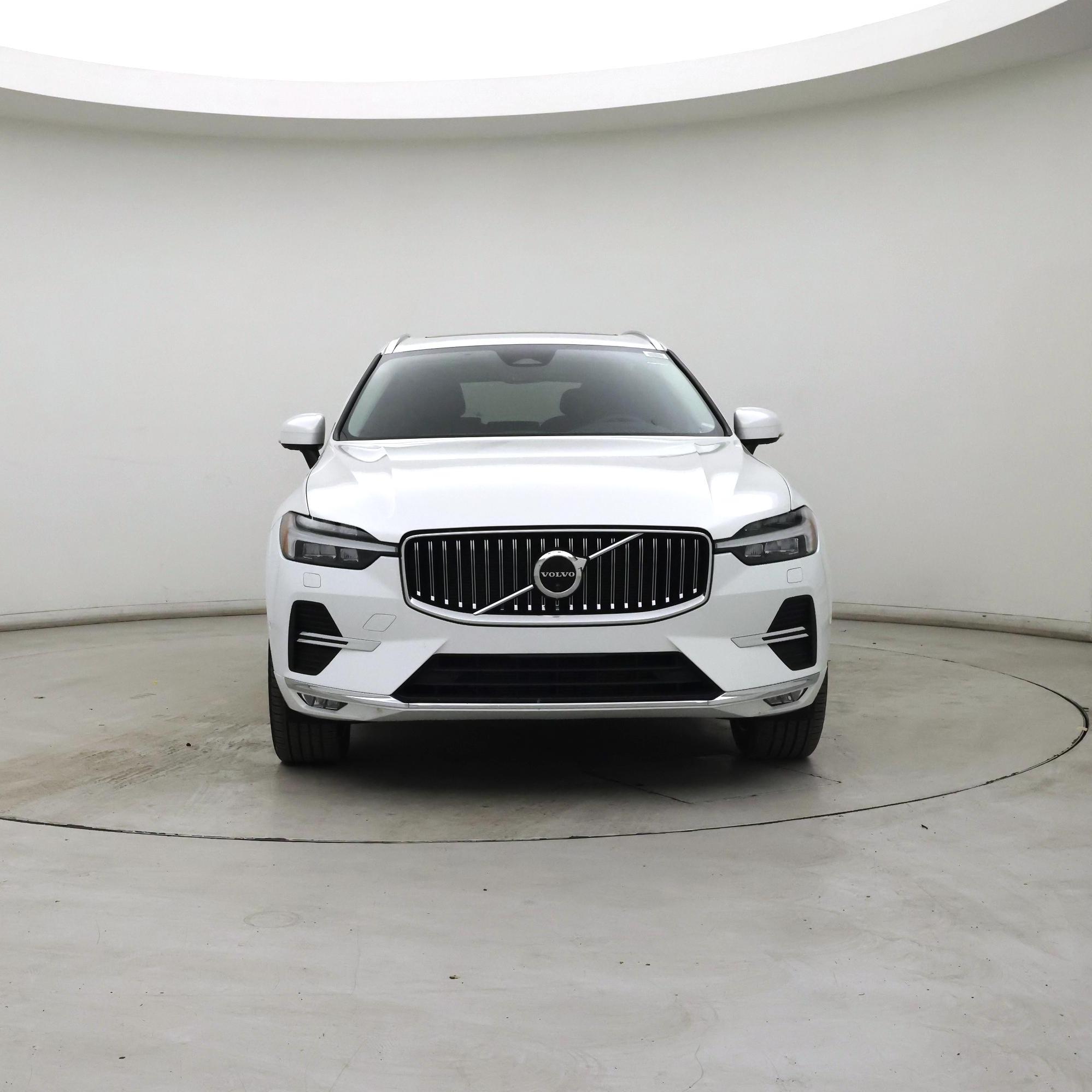 Thumbnail: 2023 Volvo XC60 - 5