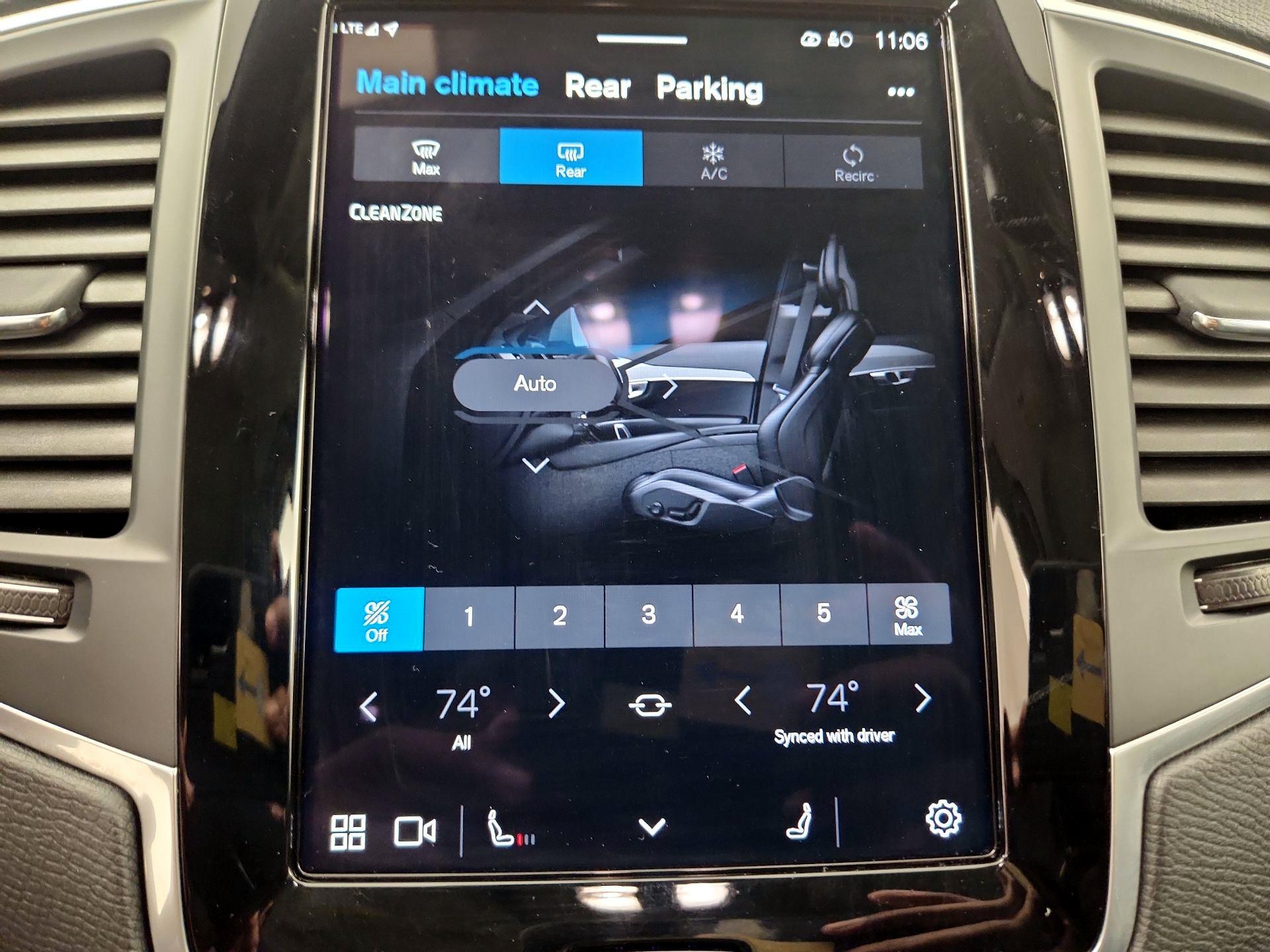 Thumbnail: 2024 Volvo XC90 - 15