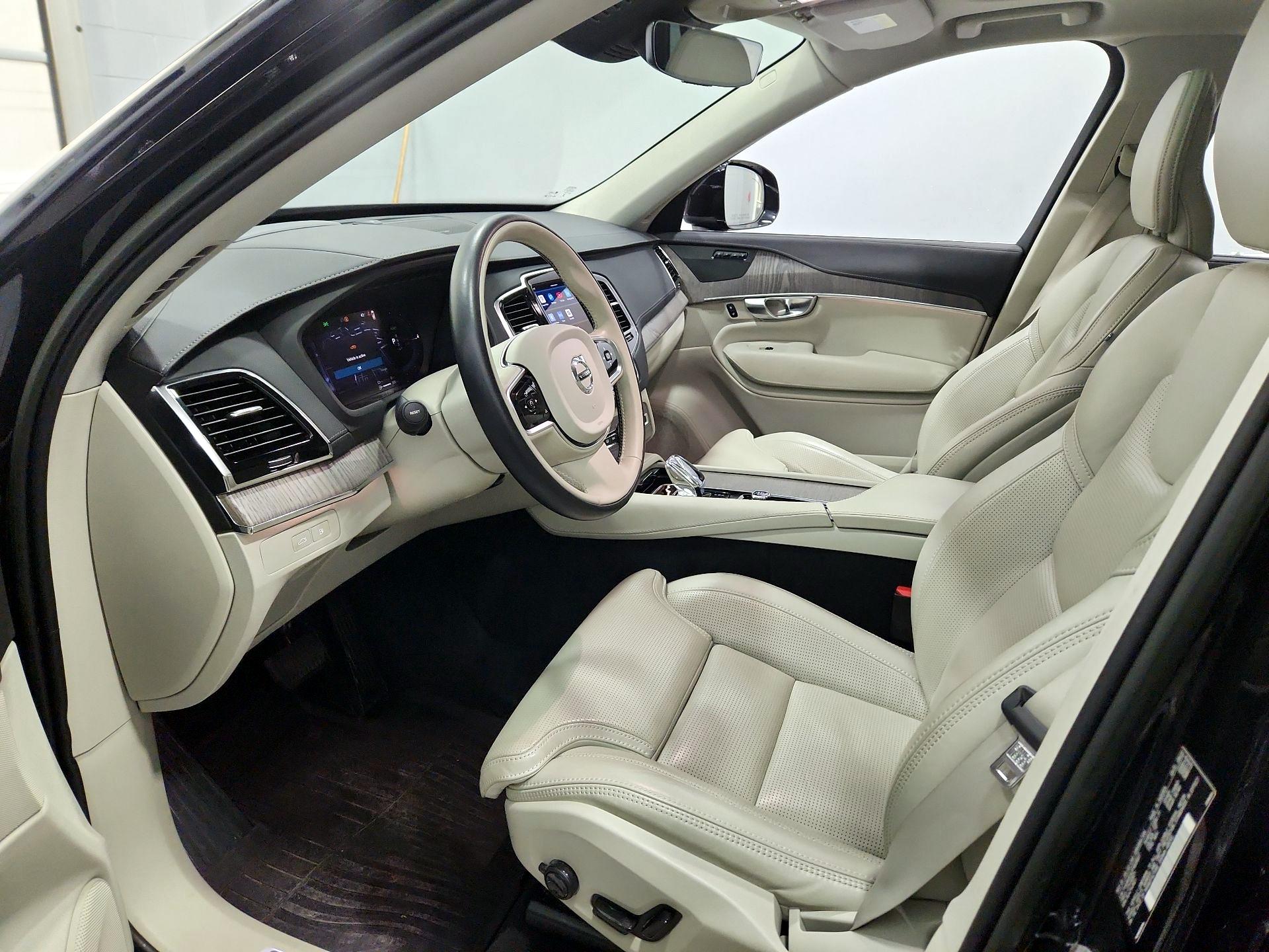 Thumbnail: 2023 Volvo XC90 - 11