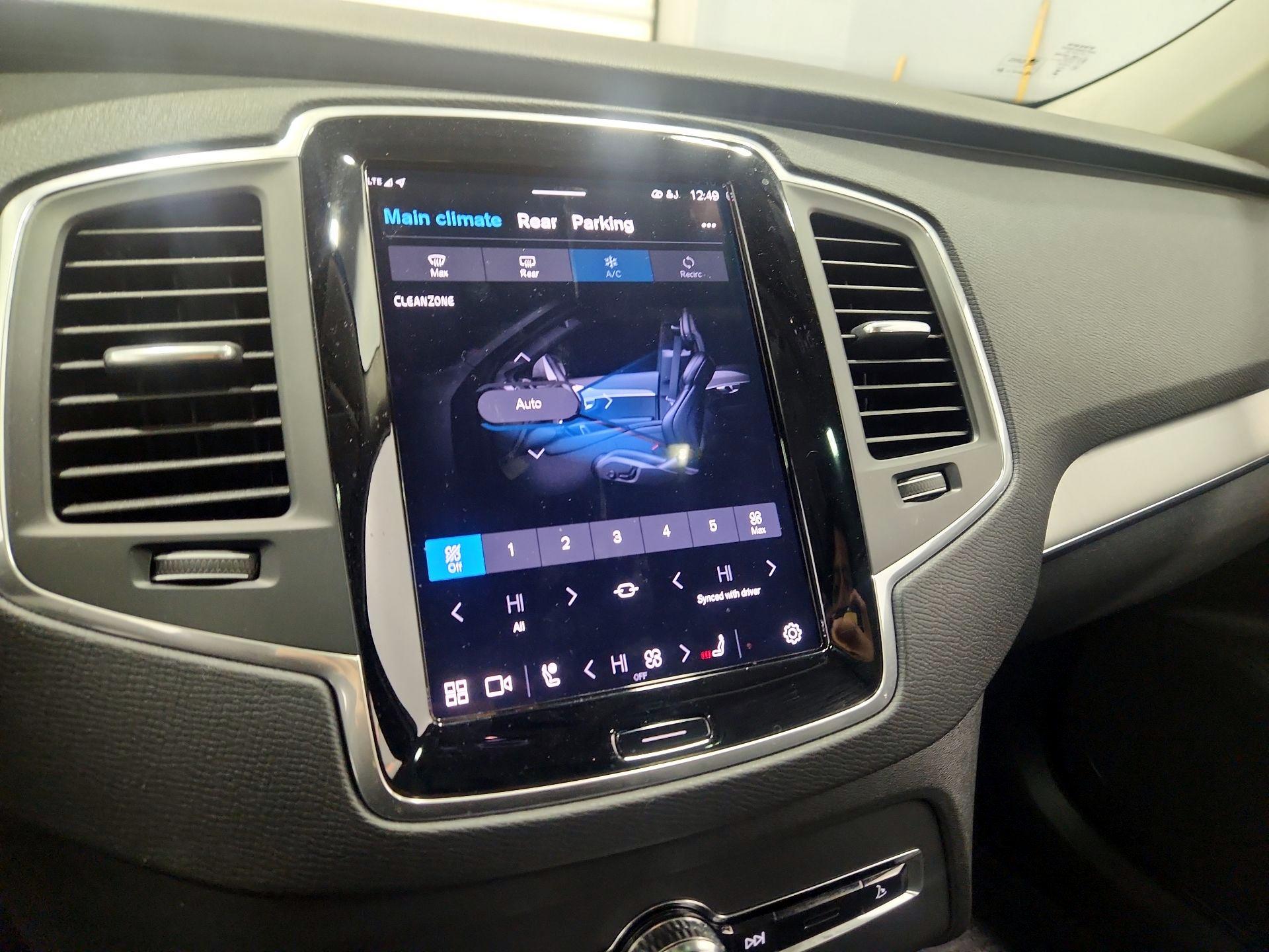 Thumbnail: 2024 Volvo XC90 - 17