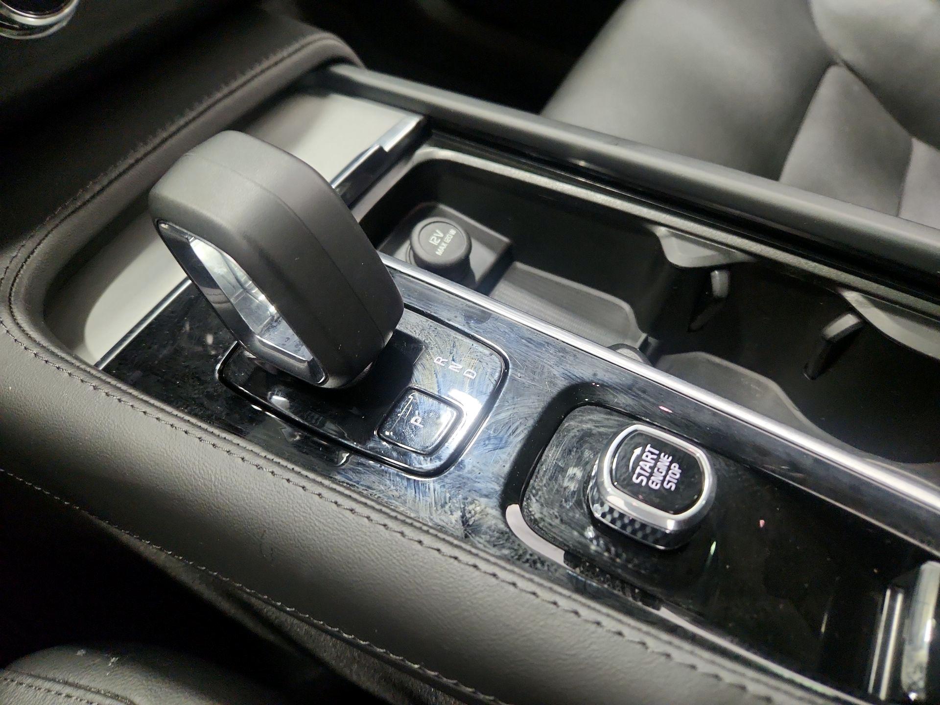 Thumbnail: 2024 Volvo XC90 - 18