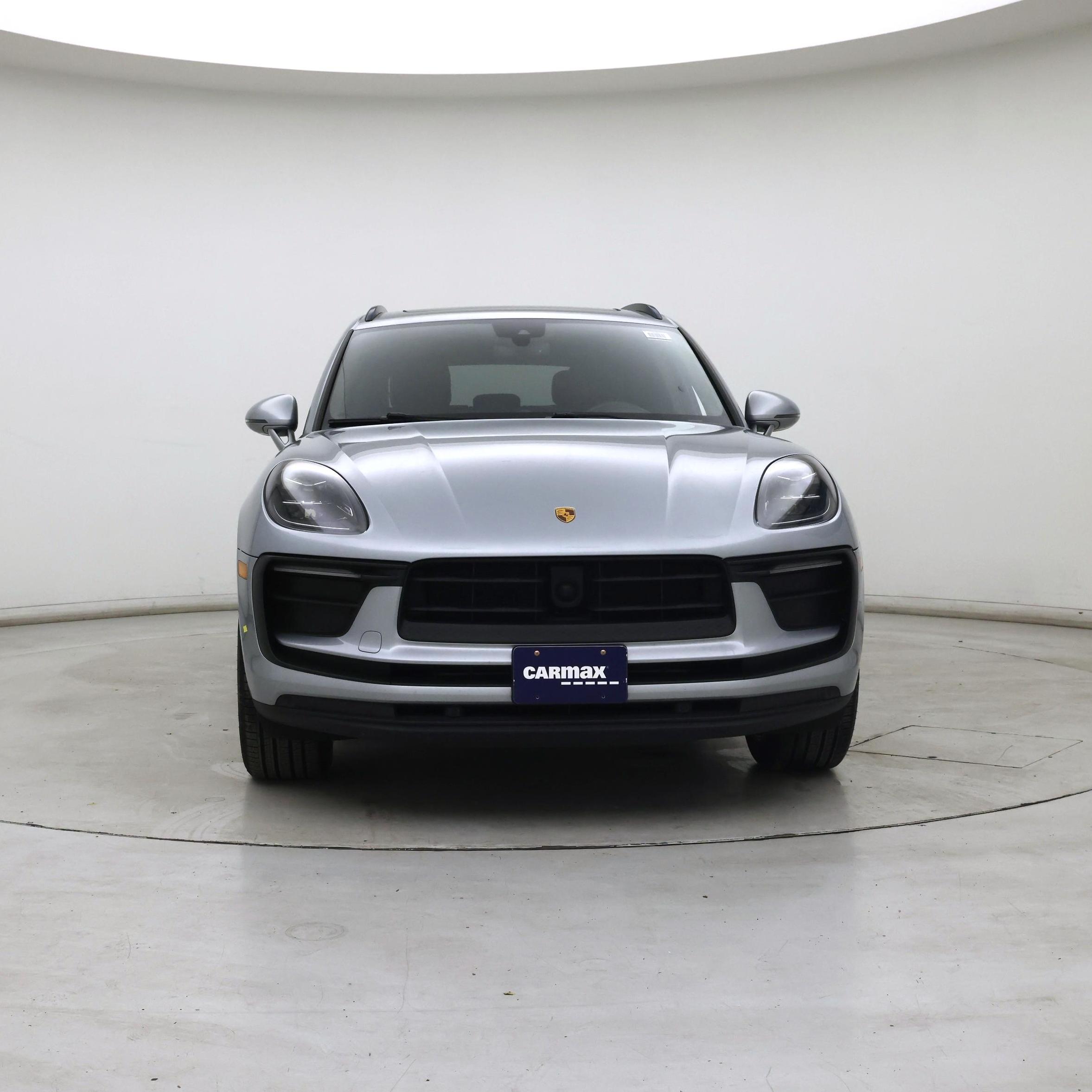 Thumbnail: 2023 Porsche Macan - 5