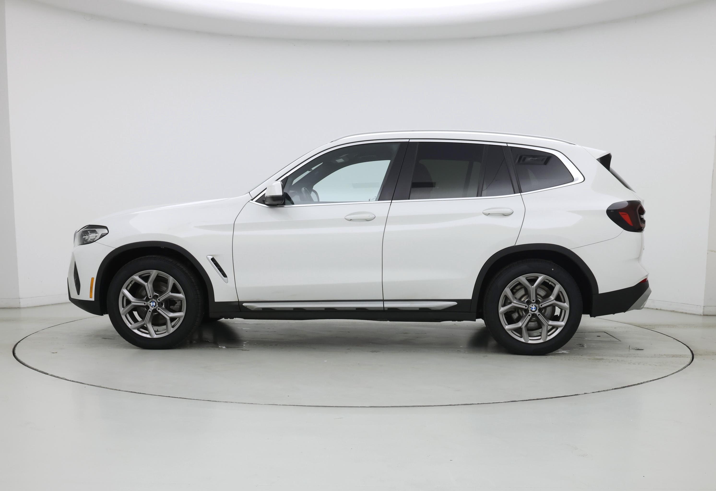 Thumbnail: 2024 BMW X3 - 3