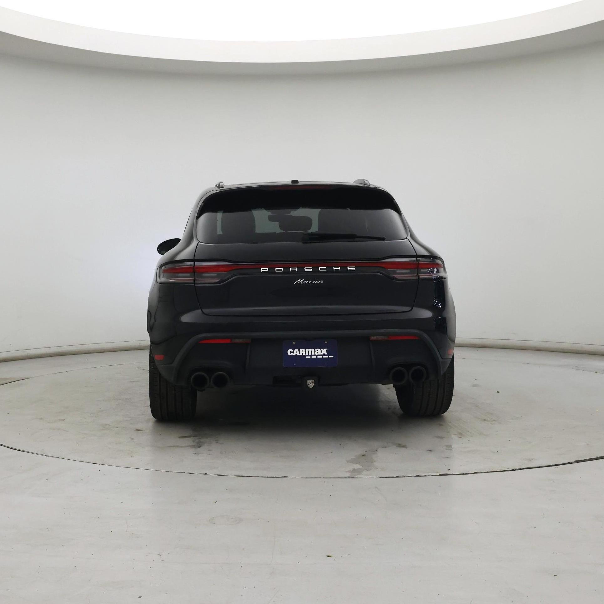Thumbnail: 2023 Porsche Macan - 6