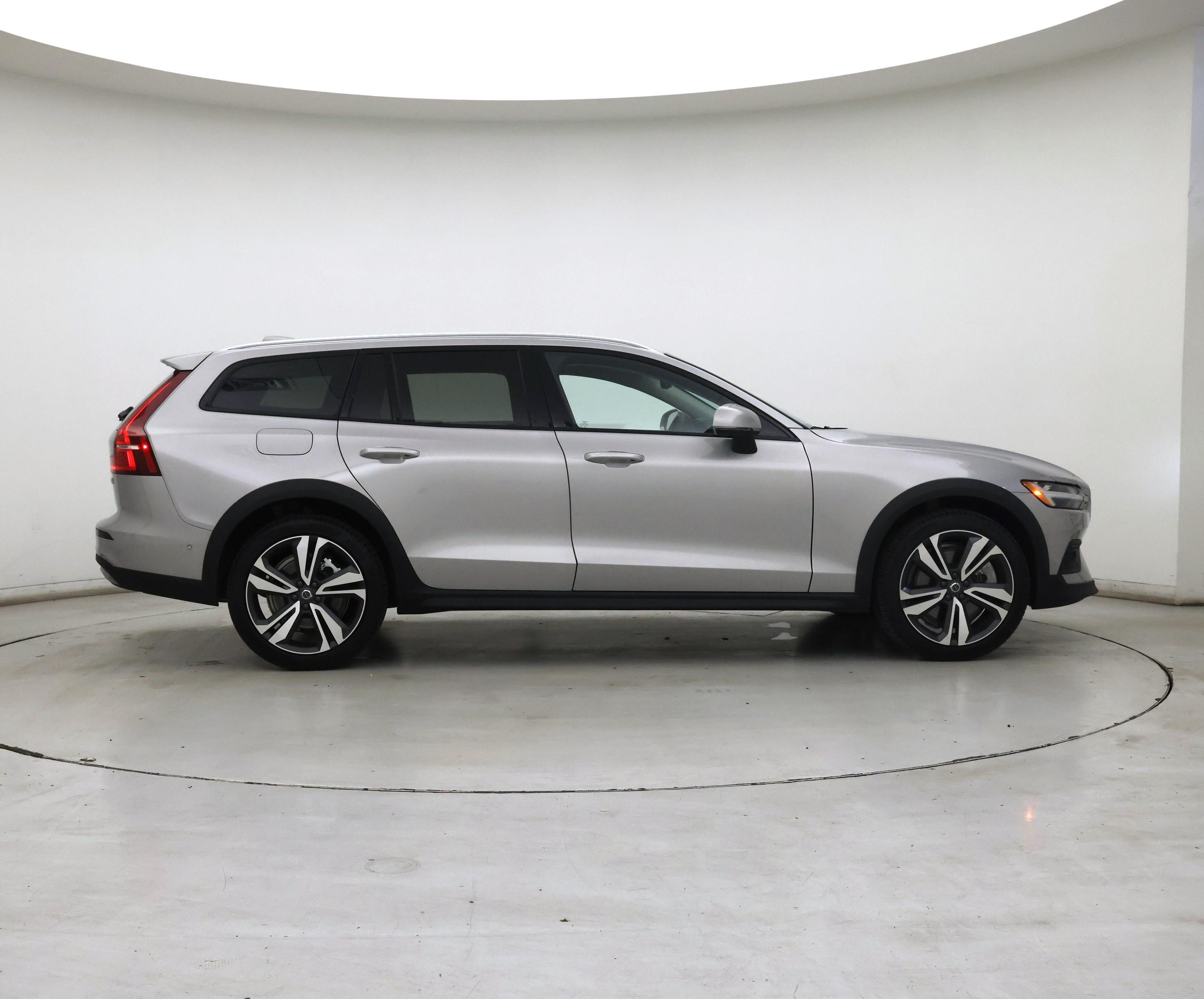 Thumbnail: 2025 Volvo S60 - 7