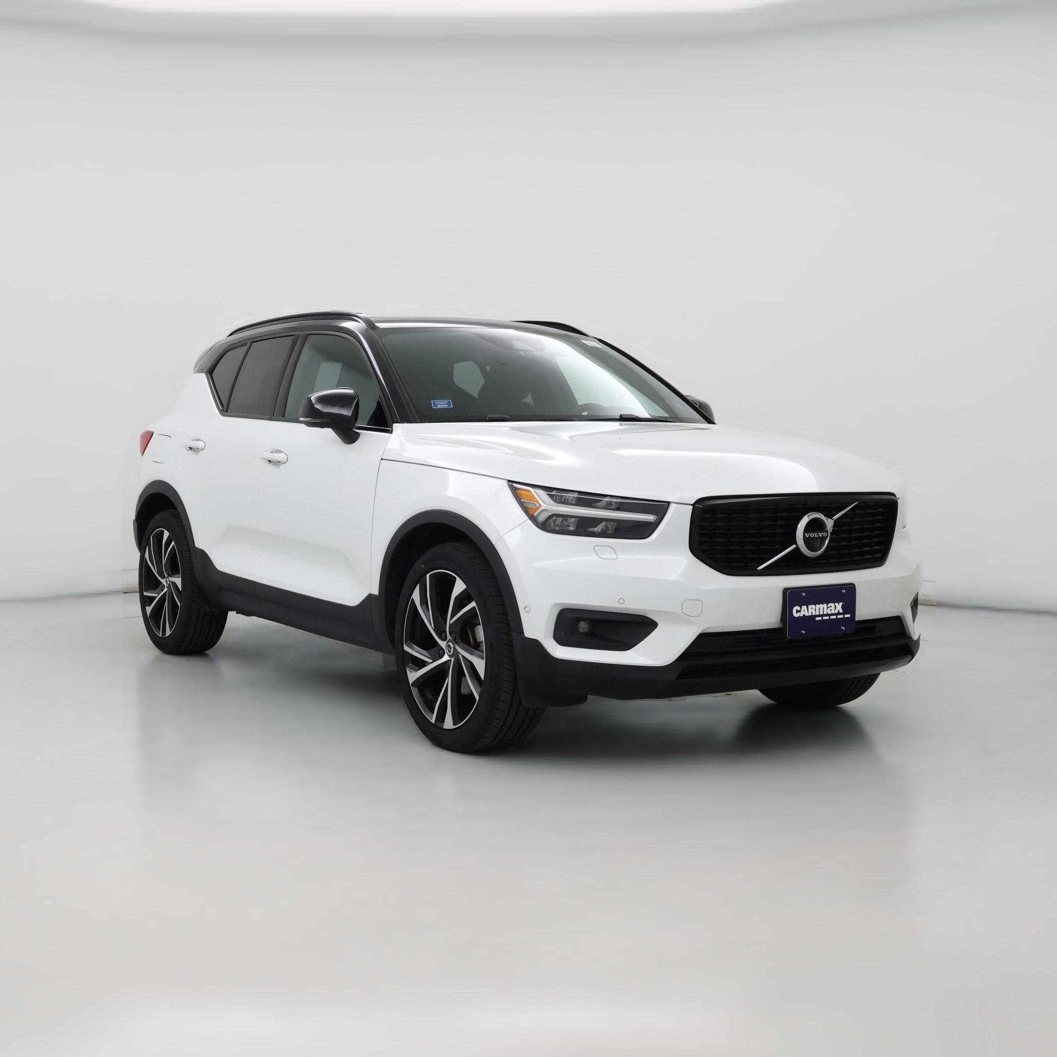 Thumbnail: 2020 Volvo XC40 - 1