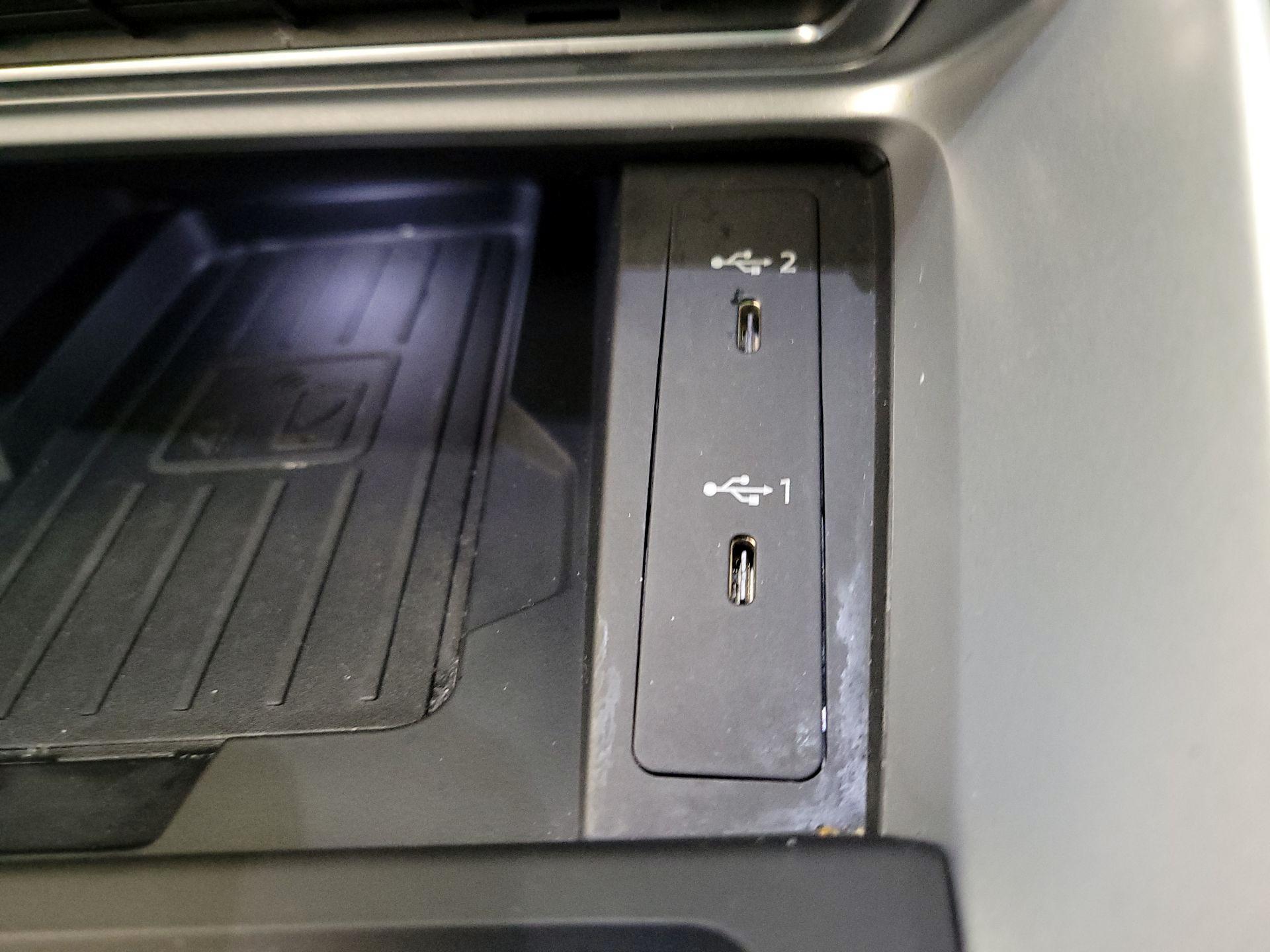 Thumbnail: 2024 Audi Q3 - 18