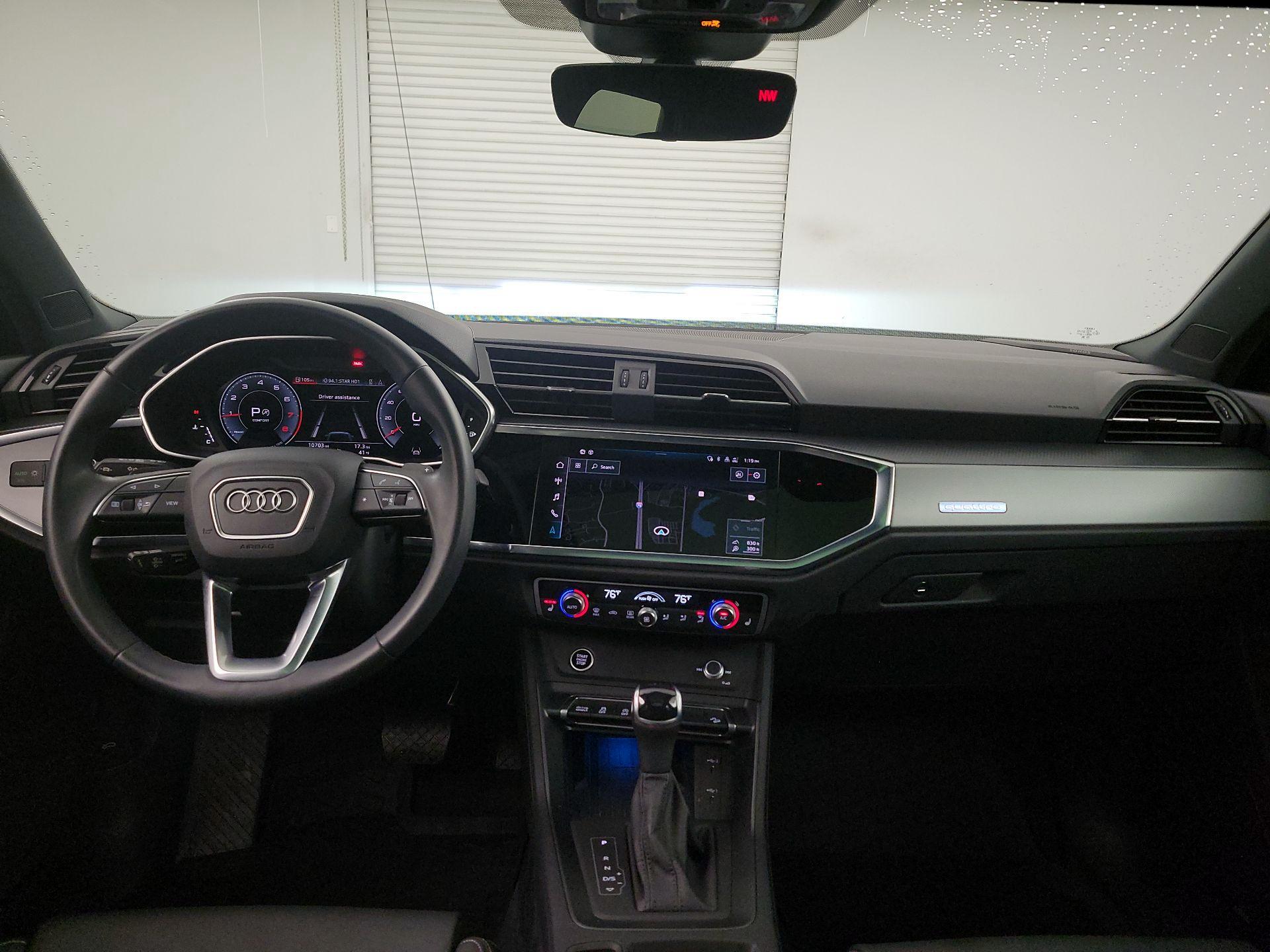 Thumbnail: 2023 Audi Q3 - 9