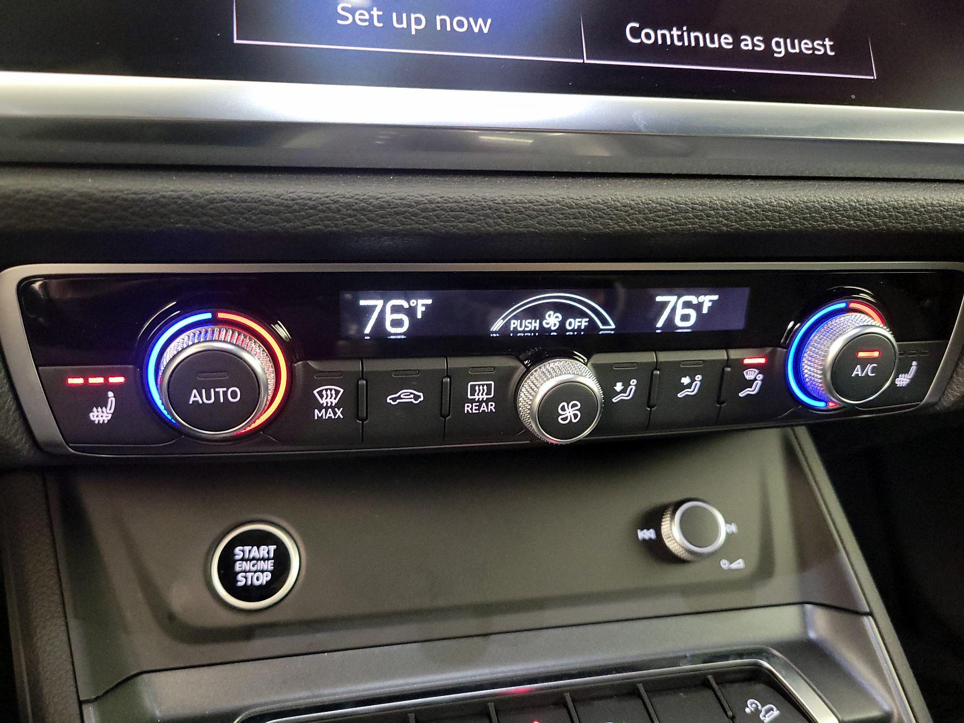 Thumbnail: 2023 Audi Q3 - 17