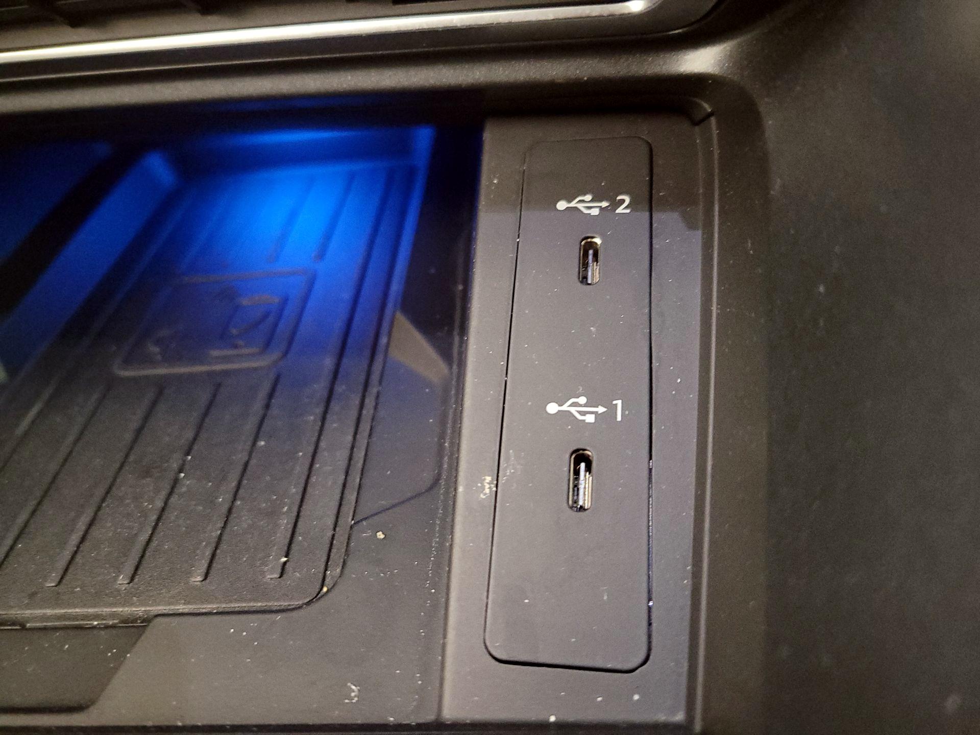 Thumbnail: 2023 Audi Q3 - 19