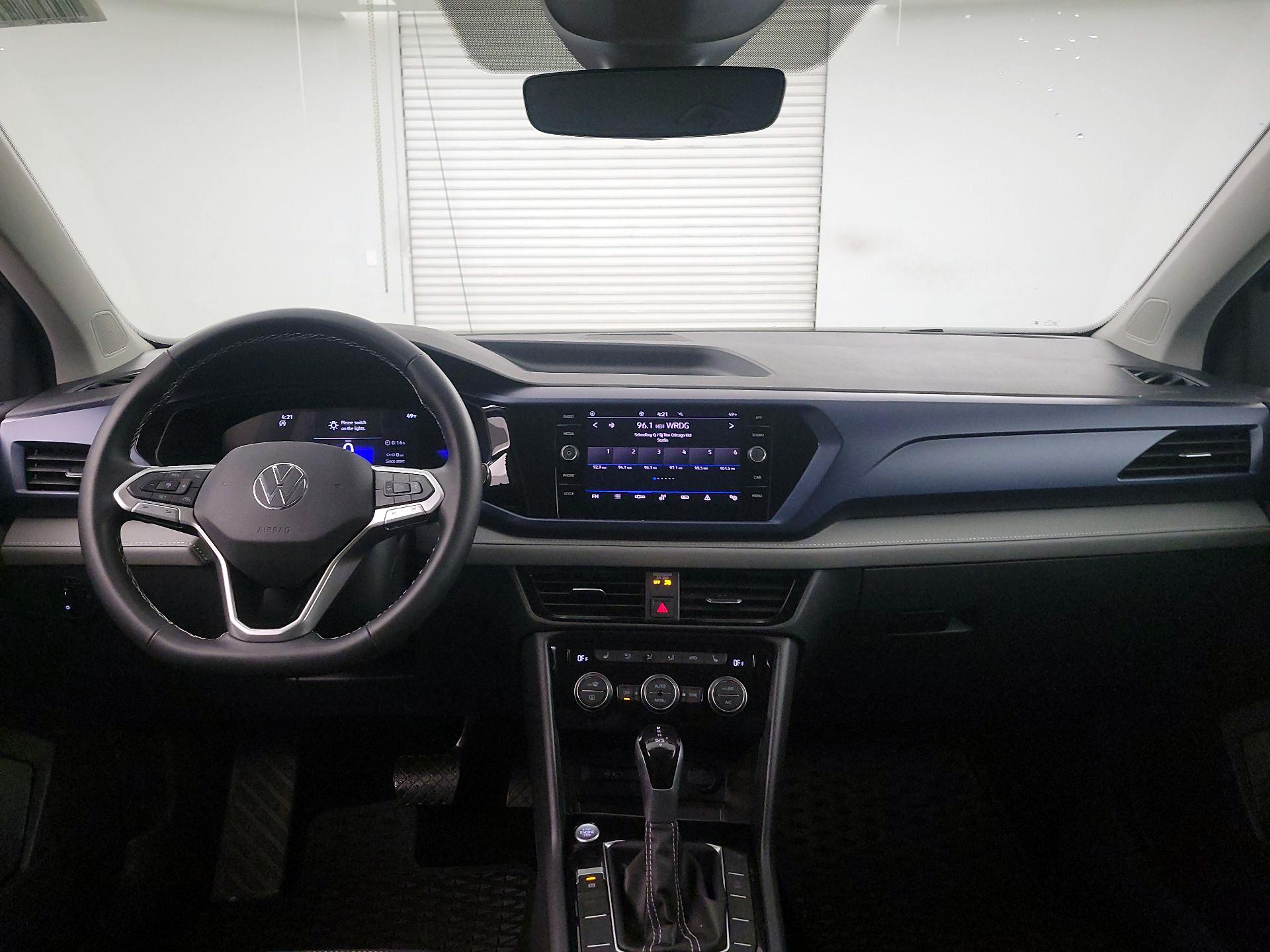 Thumbnail: 2024 Volkswagen Taos - 9