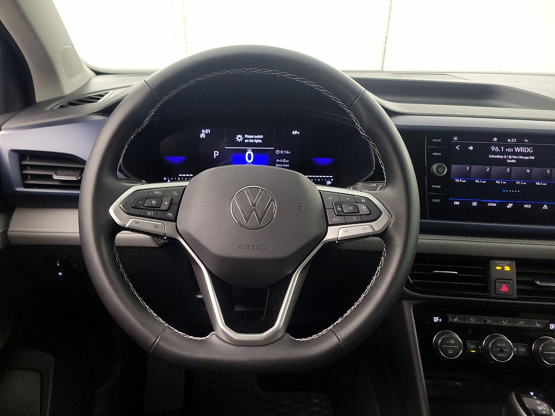 Thumbnail: 2024 Volkswagen Taos - 10