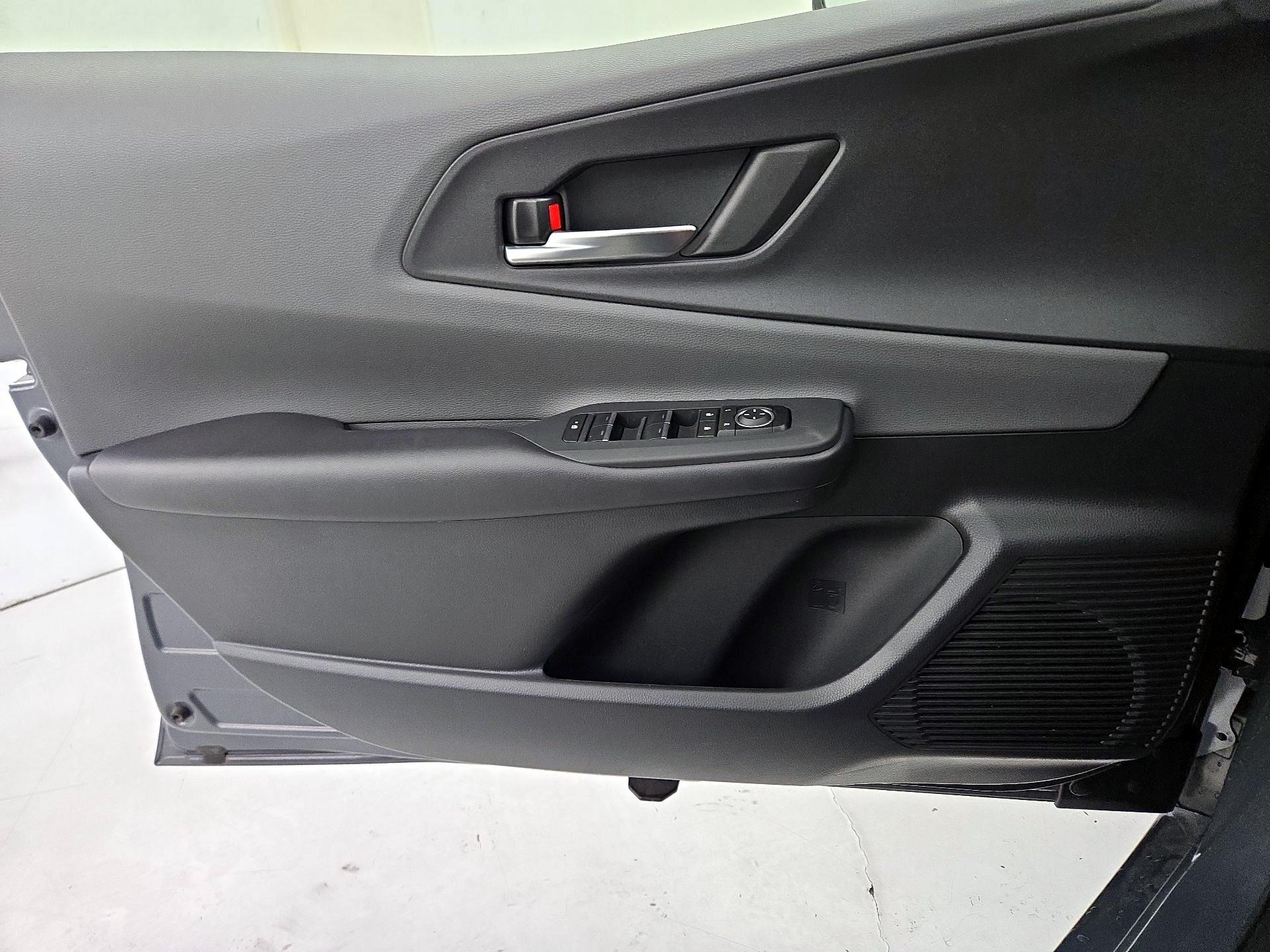 Thumbnail: 2024 Toyota Prius - 12