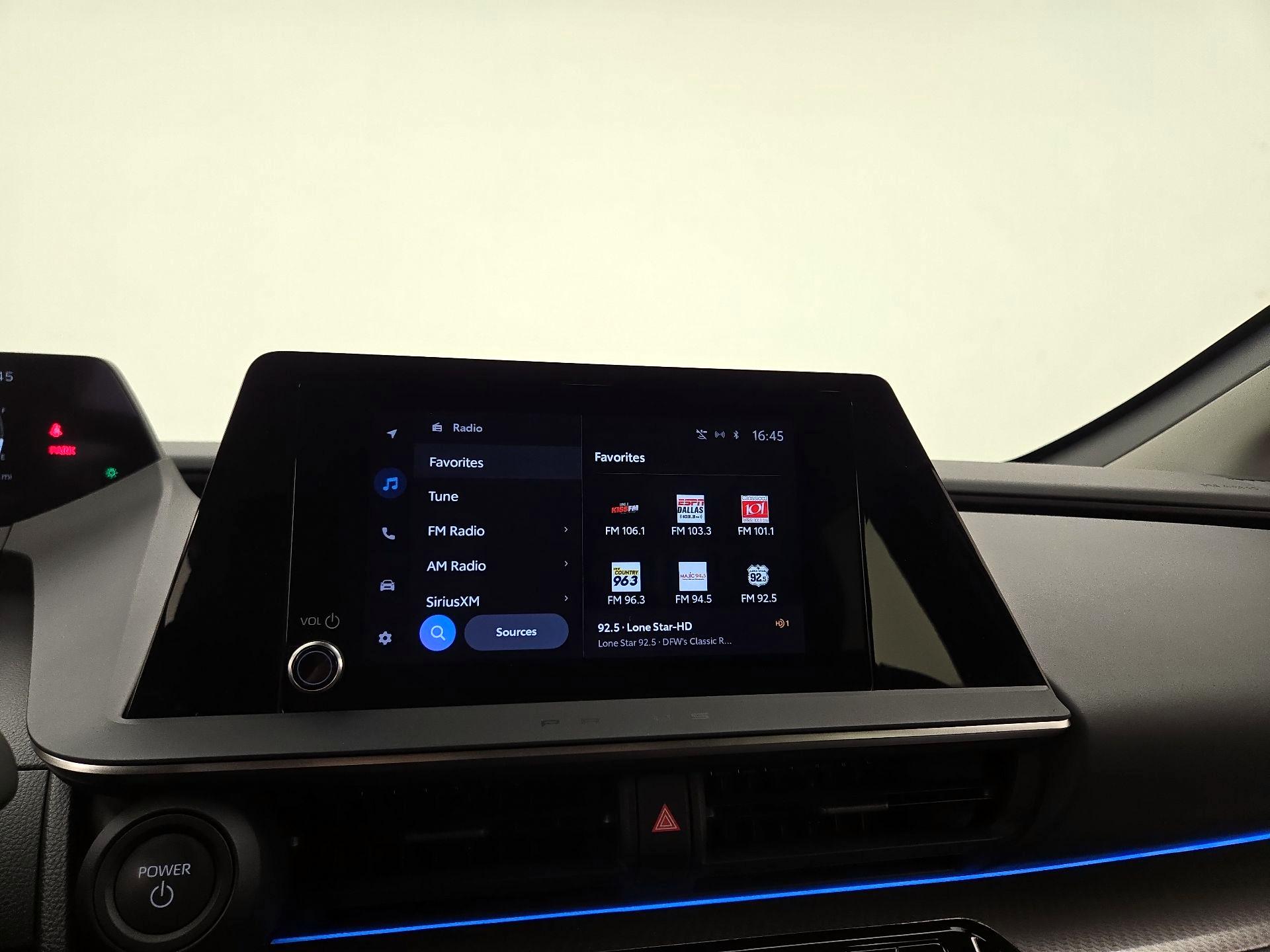 Thumbnail: 2024 Toyota Prius - 15