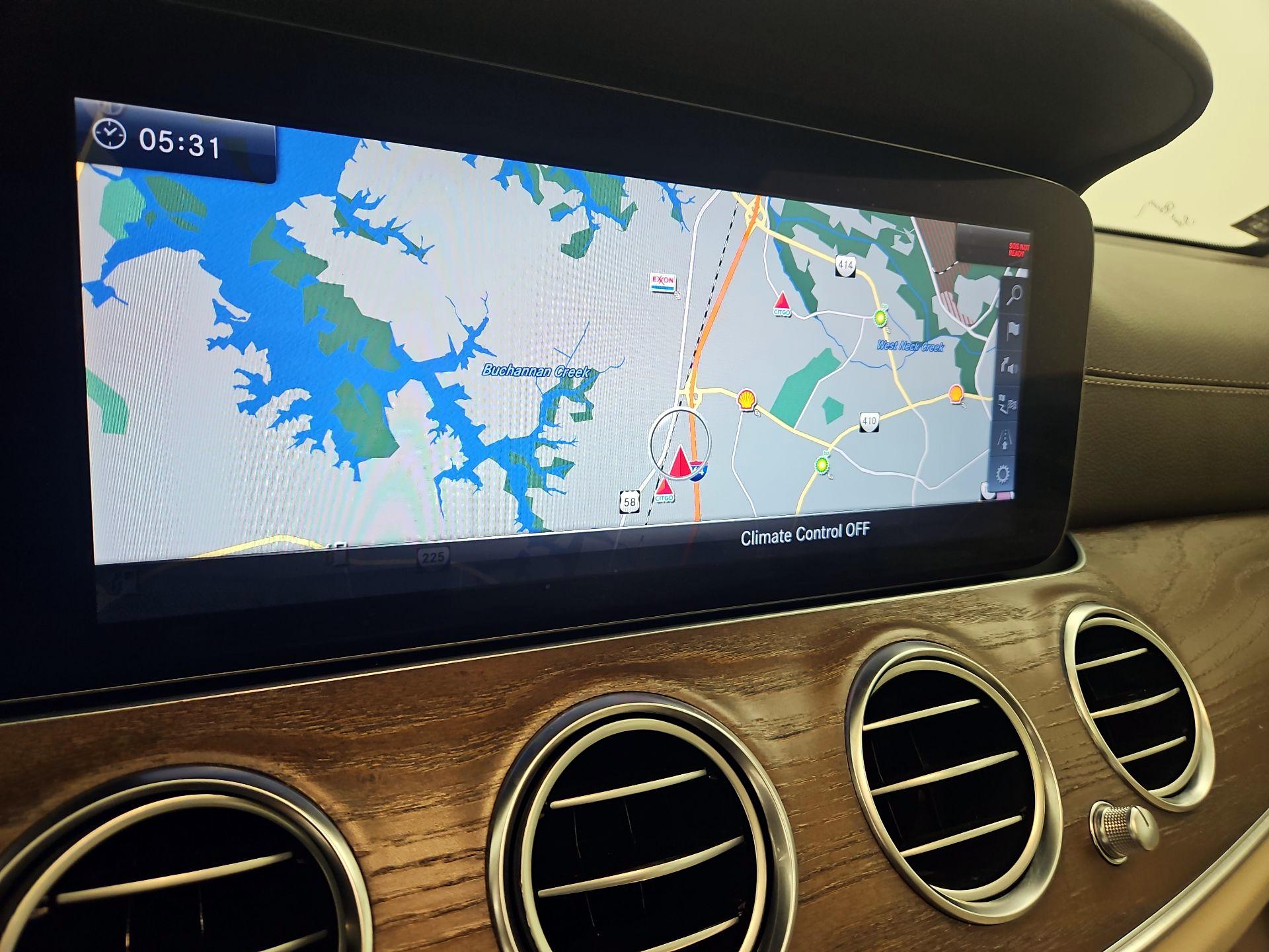 Thumbnail: 2018 Mercedes-Benz E-Class - 14