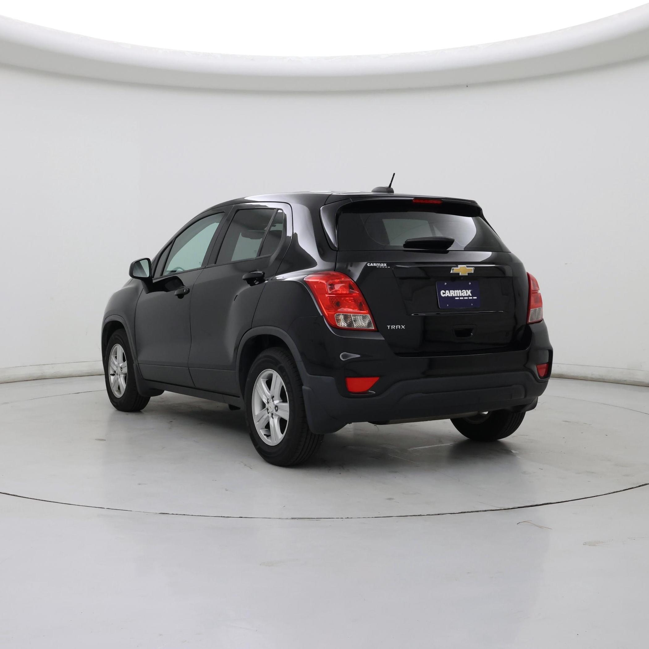 Thumbnail: 2020 Chevrolet Trax - 2