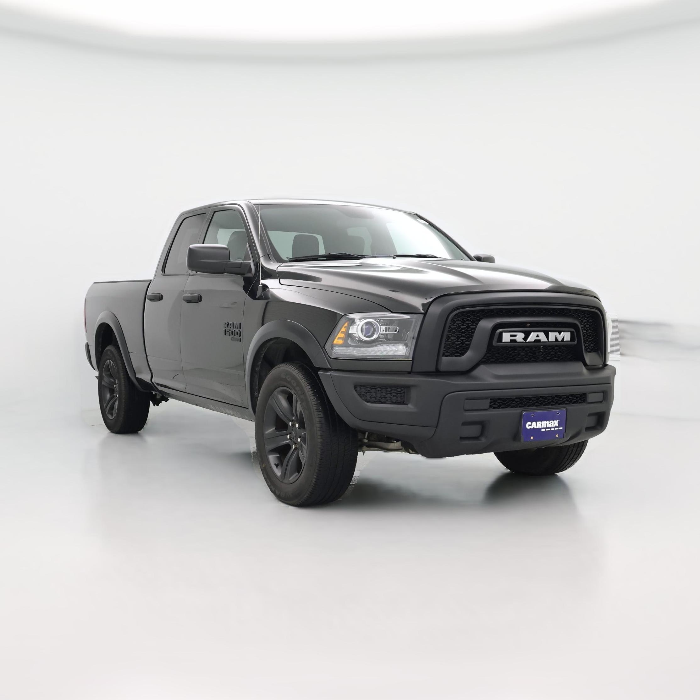 Thumbnail: 2022 RAM 1500 Classic - 1
