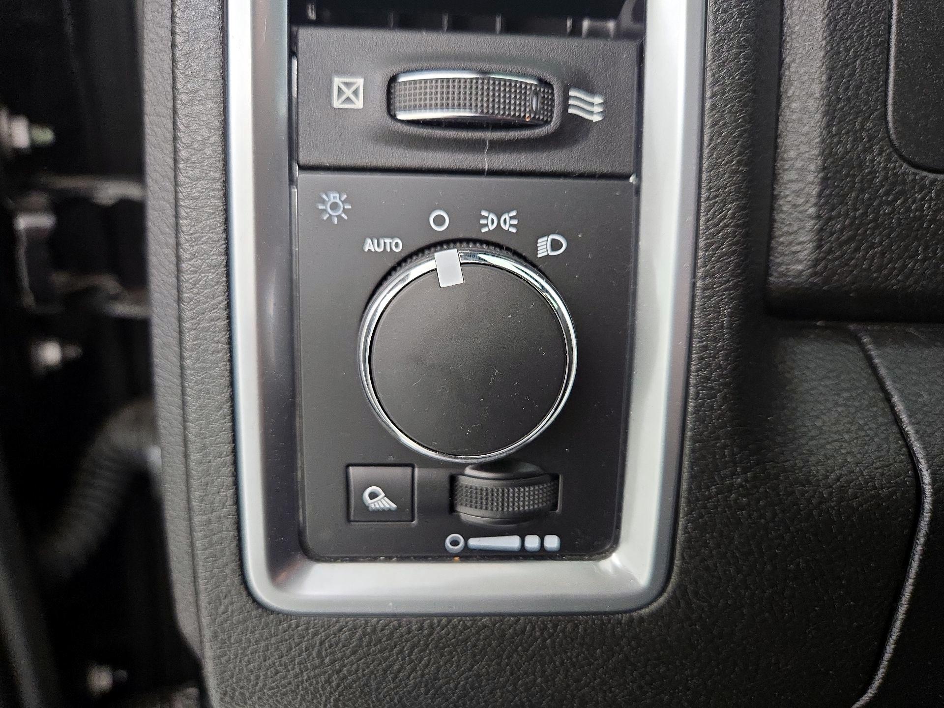 Thumbnail: 2022 RAM 1500 Classic - 13