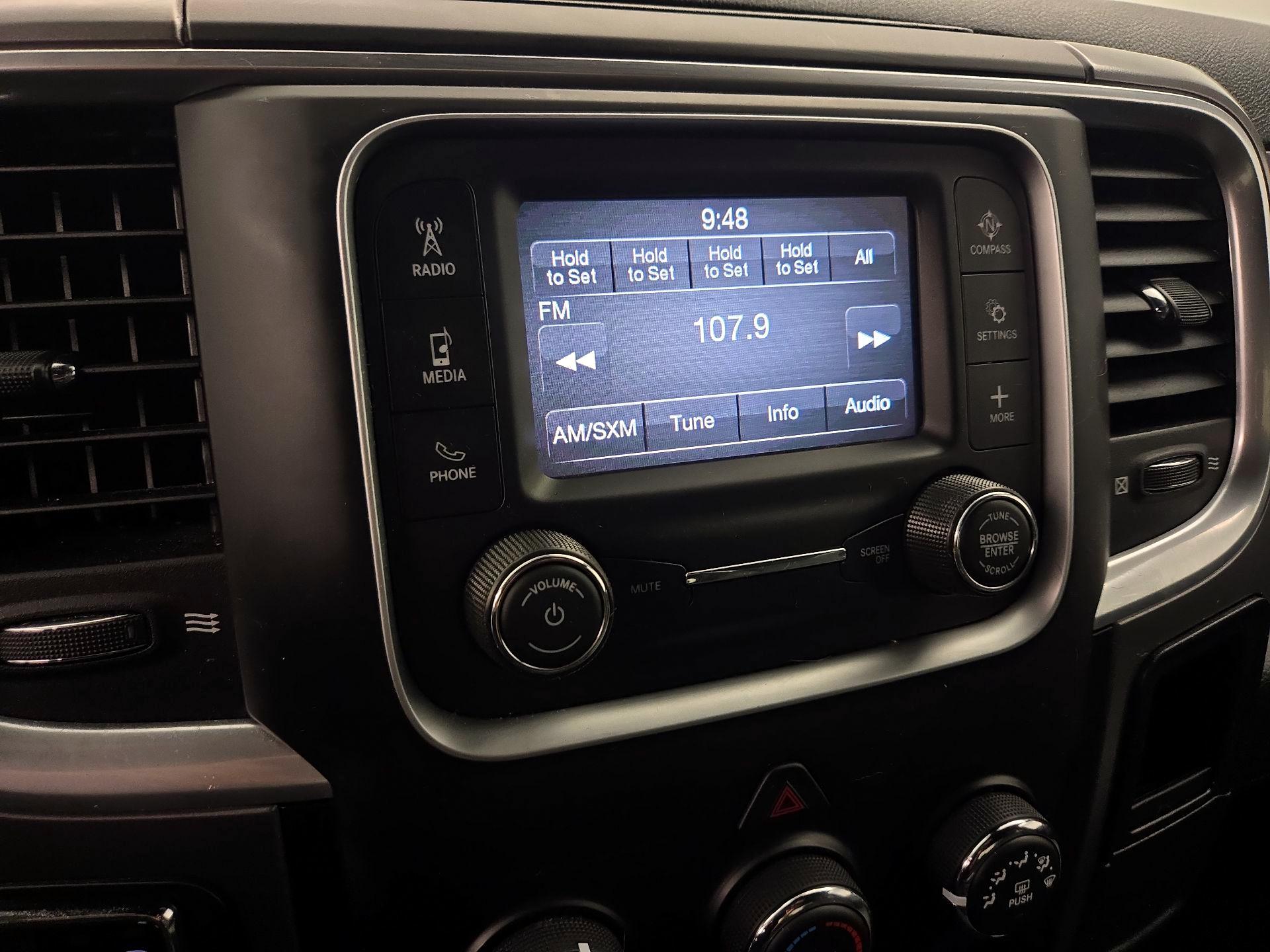 Thumbnail: 2022 RAM 1500 Classic - 15