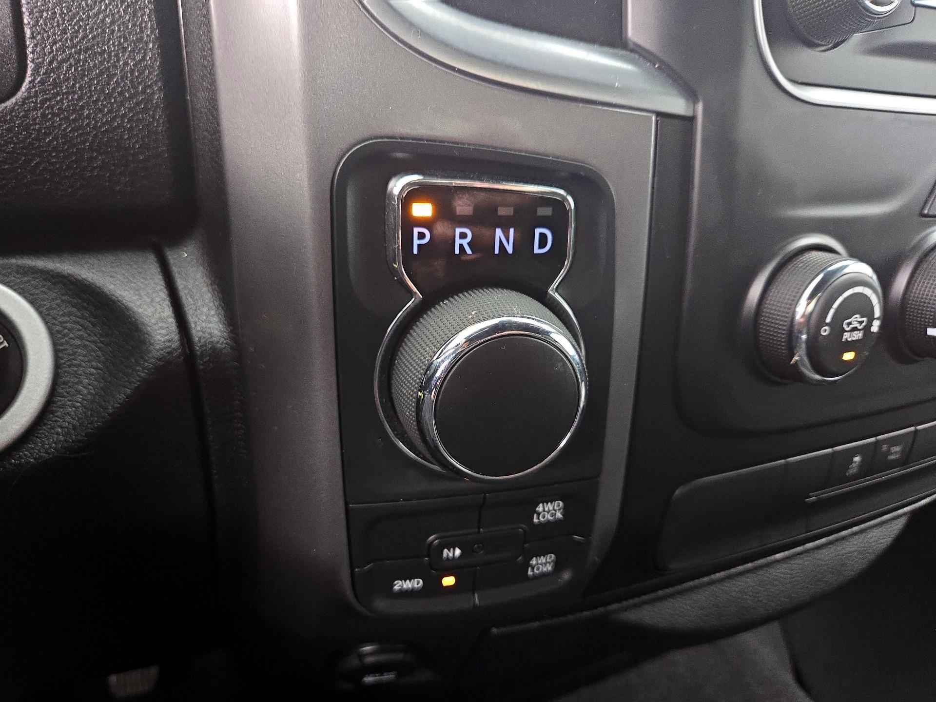 Thumbnail: 2022 RAM 1500 Classic - 17