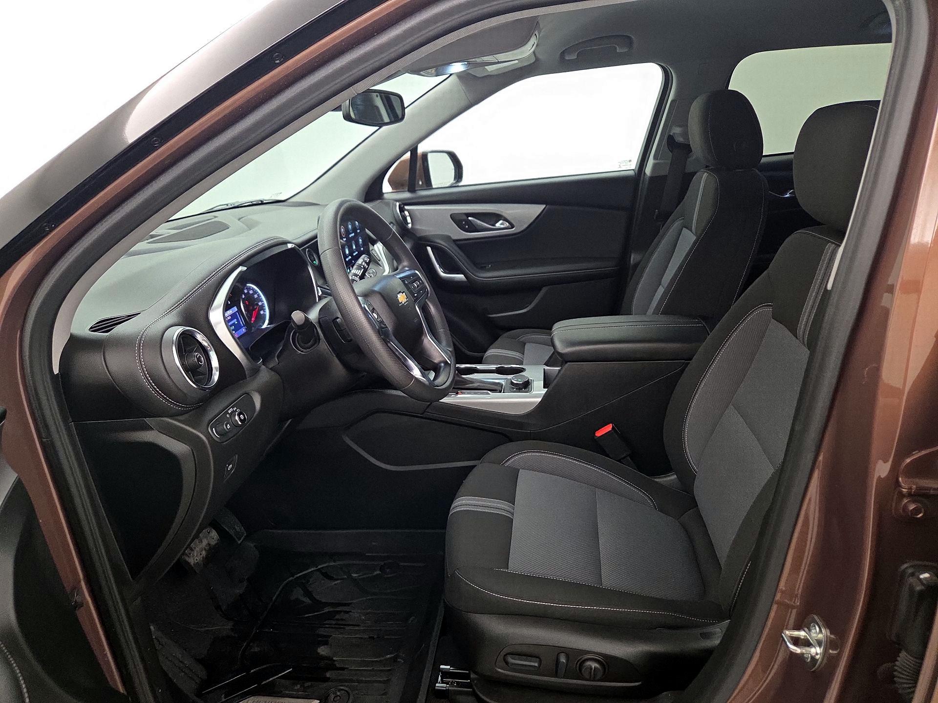 Thumbnail: 2023 Chevrolet Blazer - 11