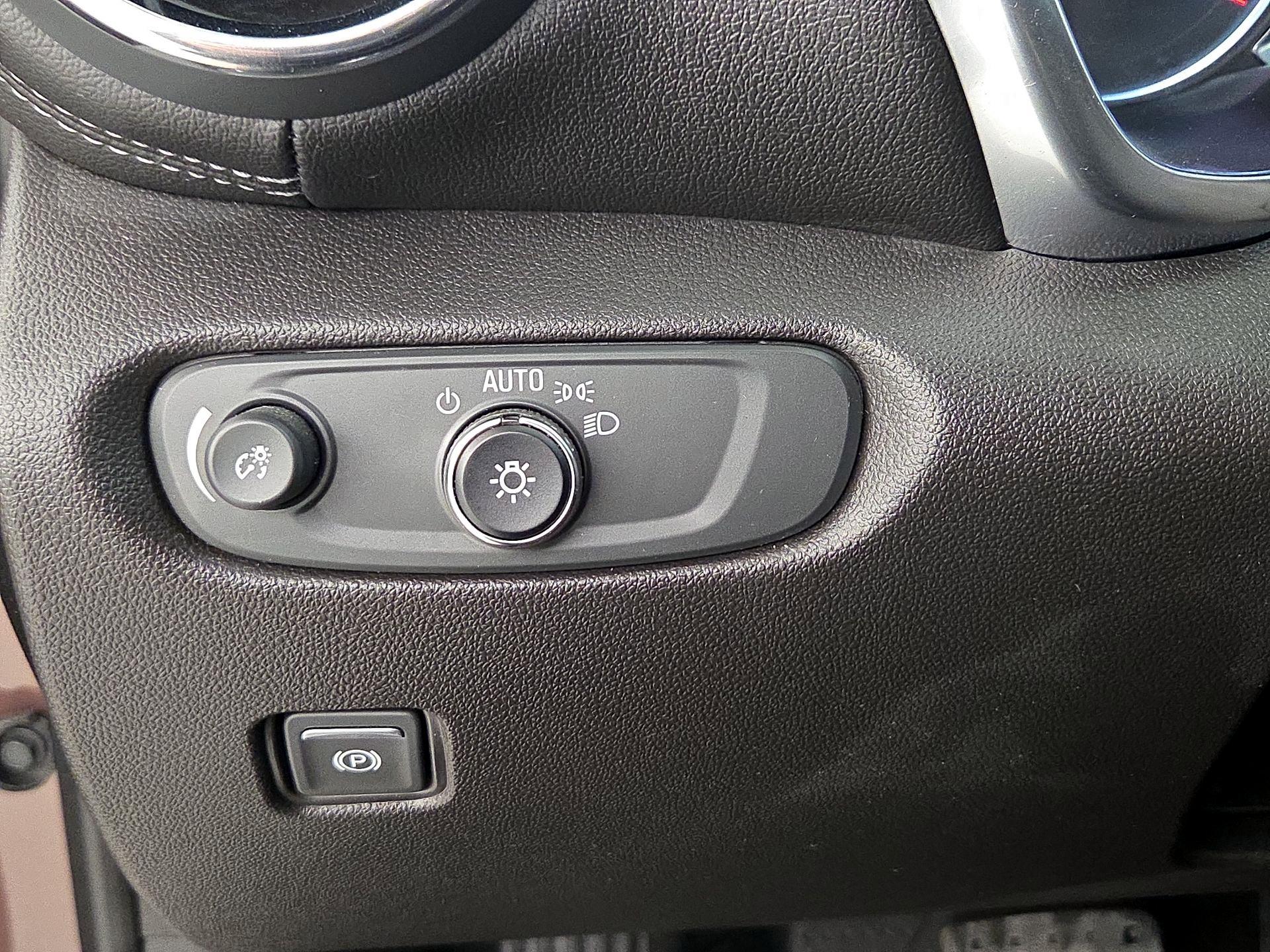 Thumbnail: 2023 Chevrolet Blazer - 13