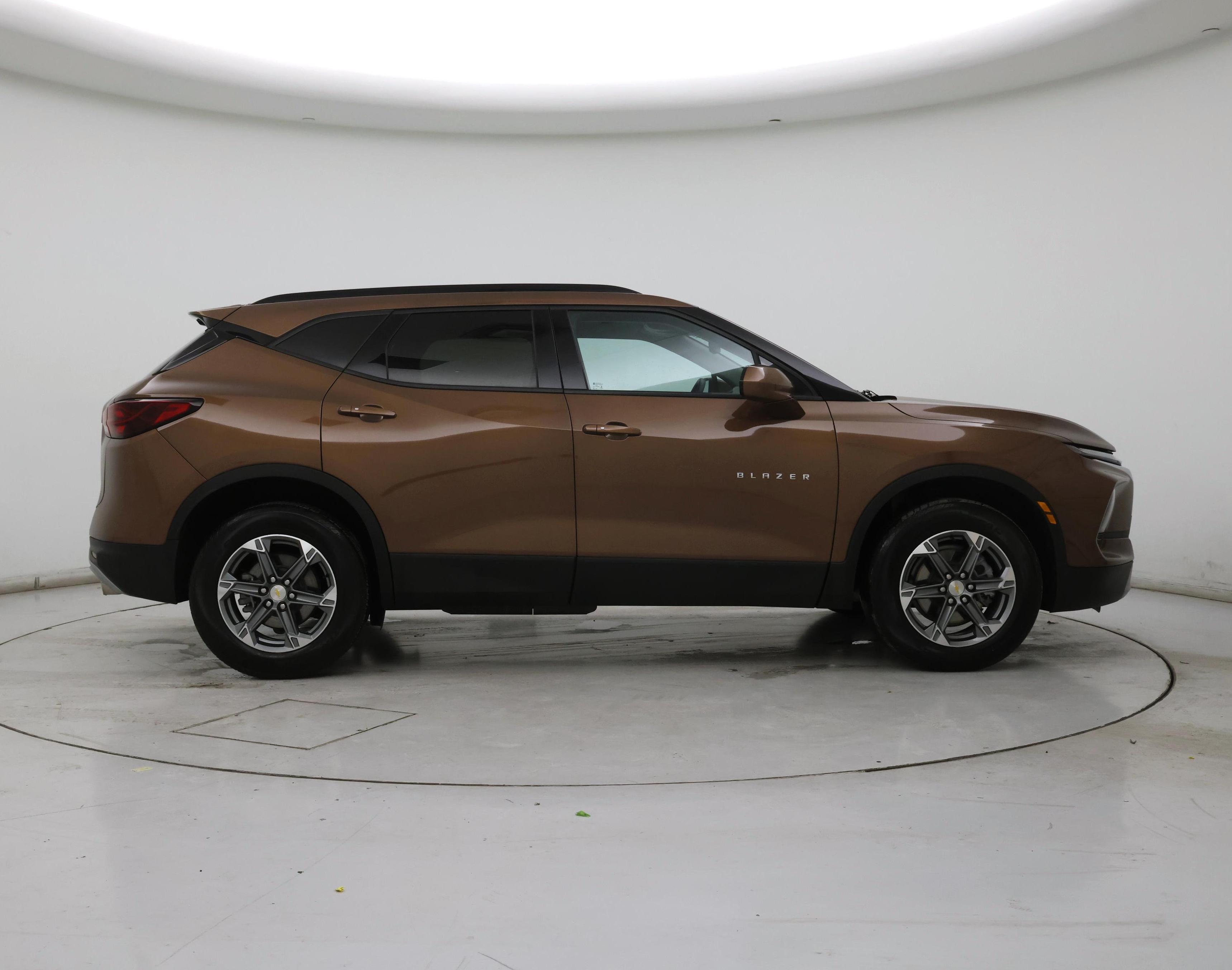 Thumbnail: 2023 Chevrolet Blazer - 7