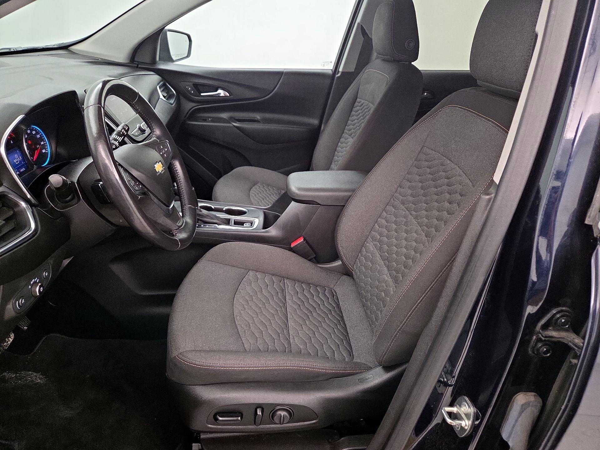 Thumbnail: 2021 Chevrolet Equinox - 11