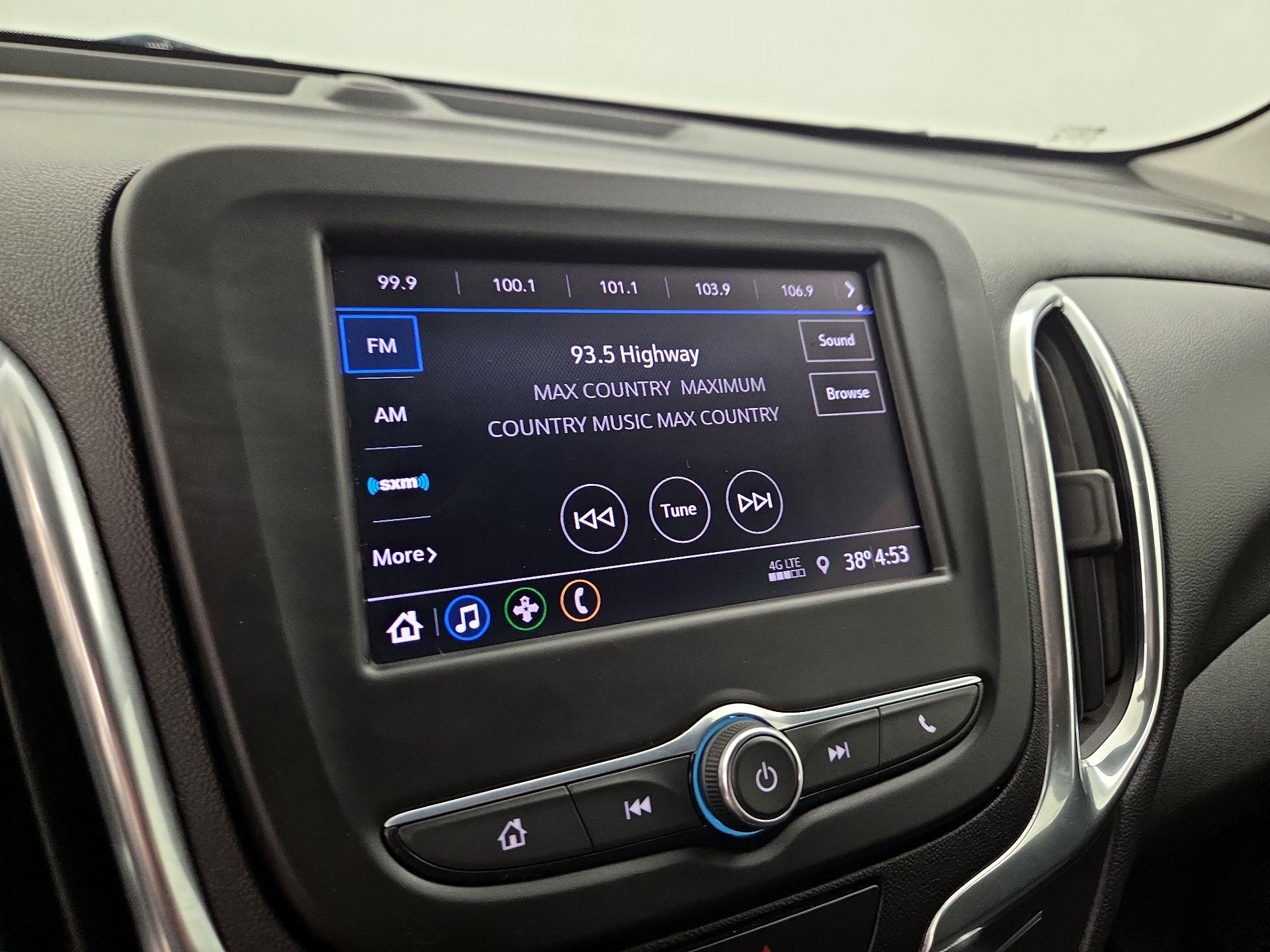 Thumbnail: 2021 Chevrolet Equinox - 15