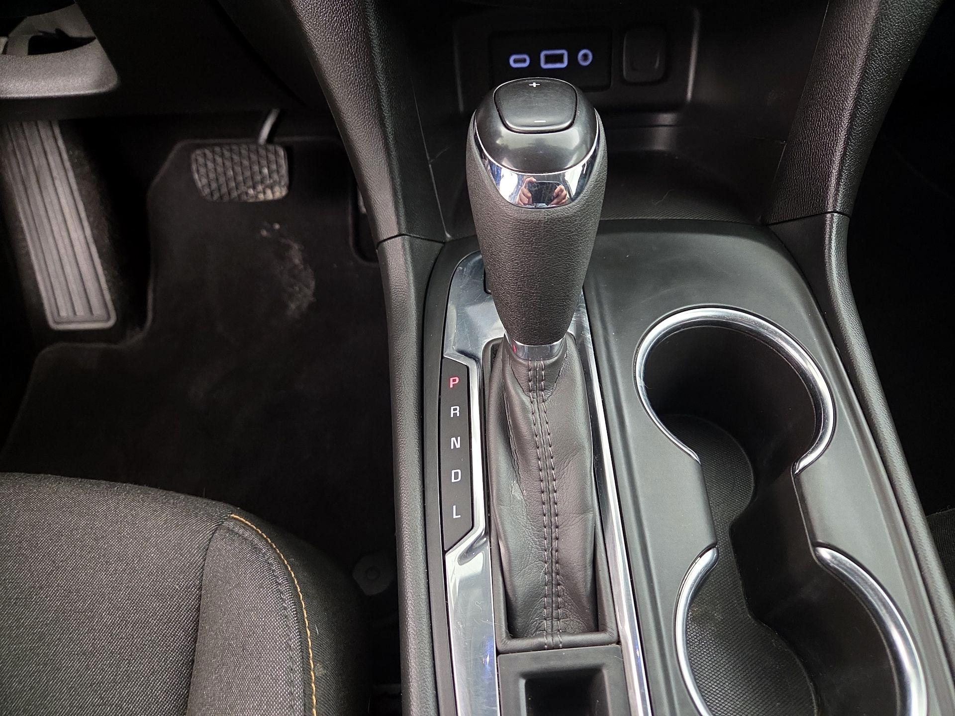 Thumbnail: 2021 Chevrolet Equinox - 17