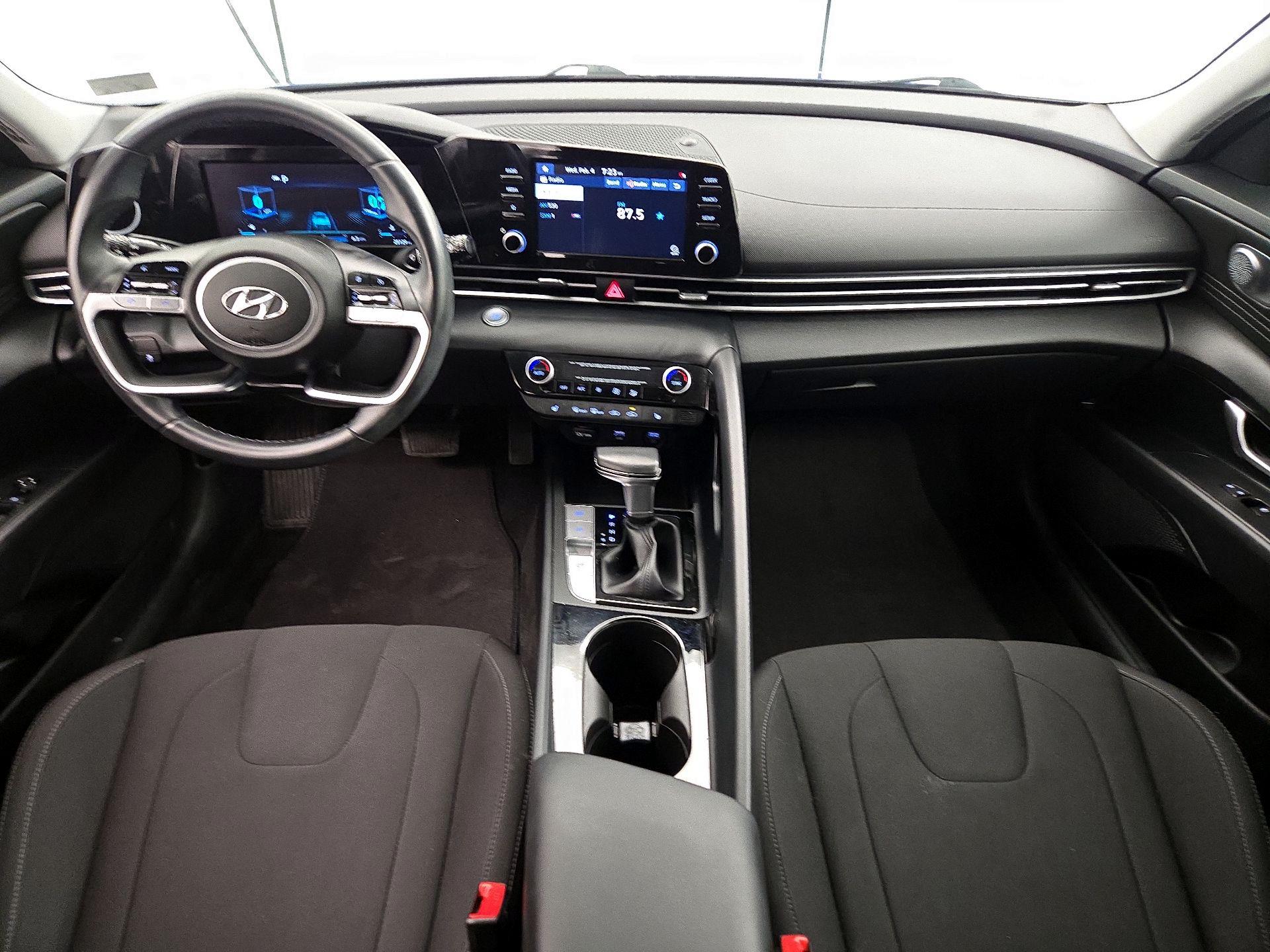 Thumbnail: 2021 Hyundai Elantra - 9