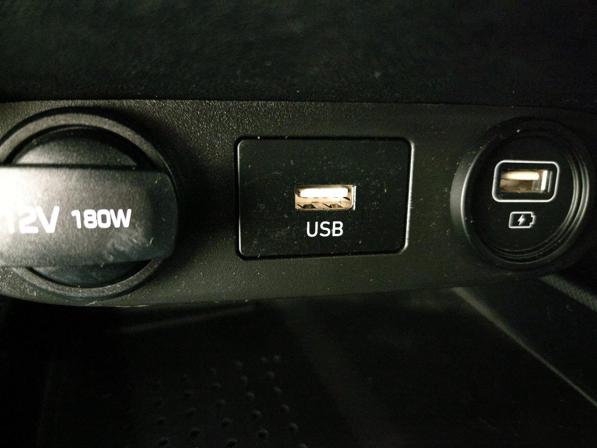 Thumbnail: 2021 Hyundai Elantra - 18