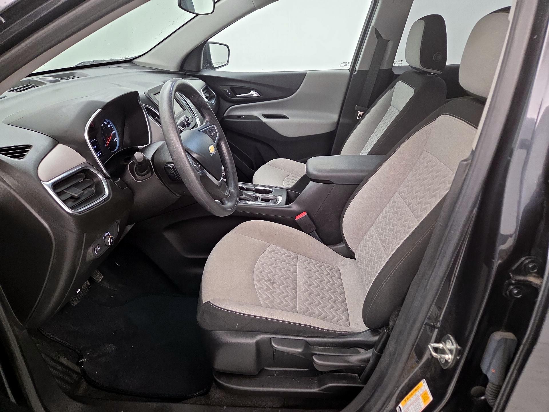 Thumbnail: 2022 Chevrolet Equinox - 11