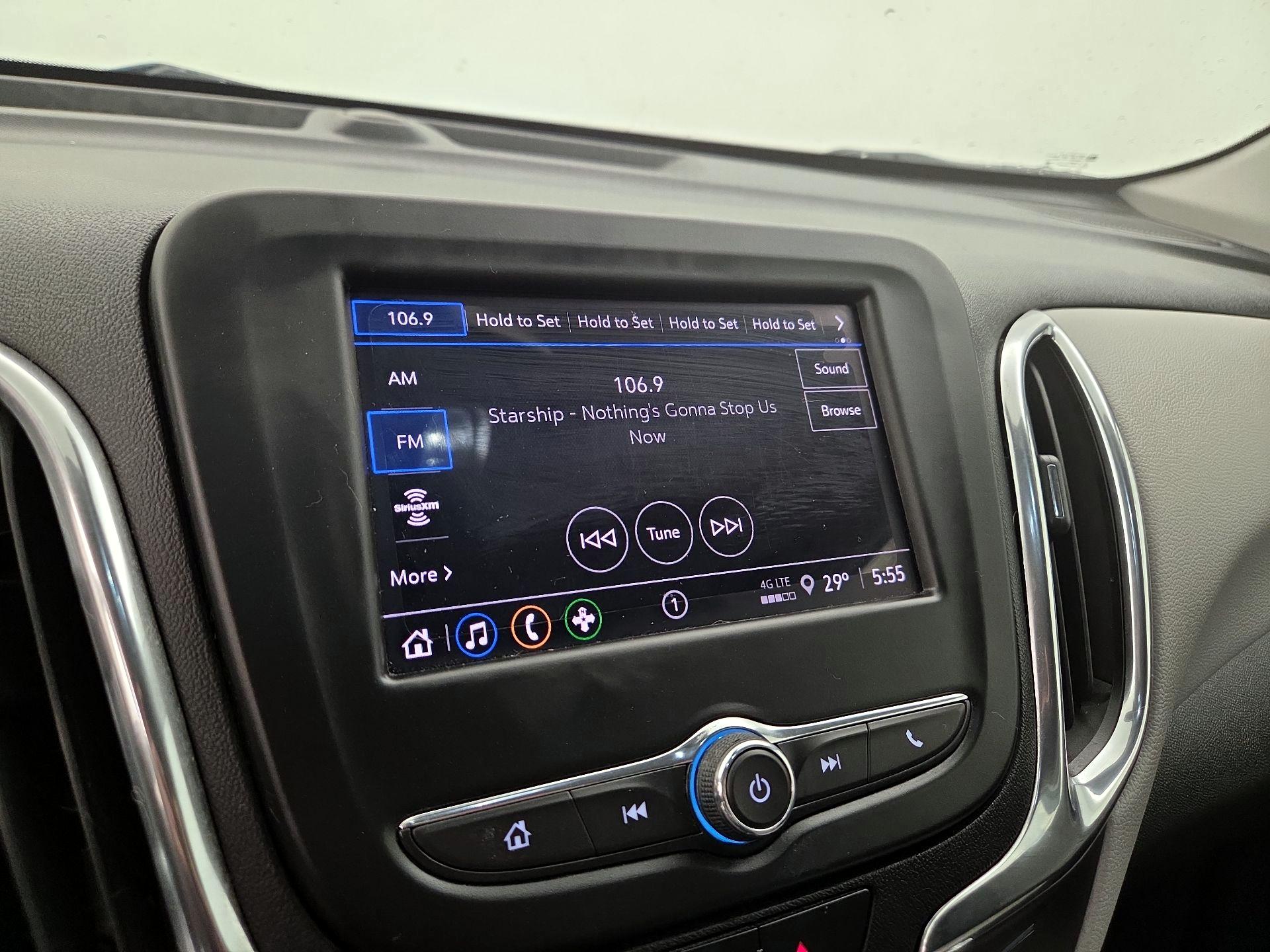 Thumbnail: 2022 Chevrolet Equinox - 15