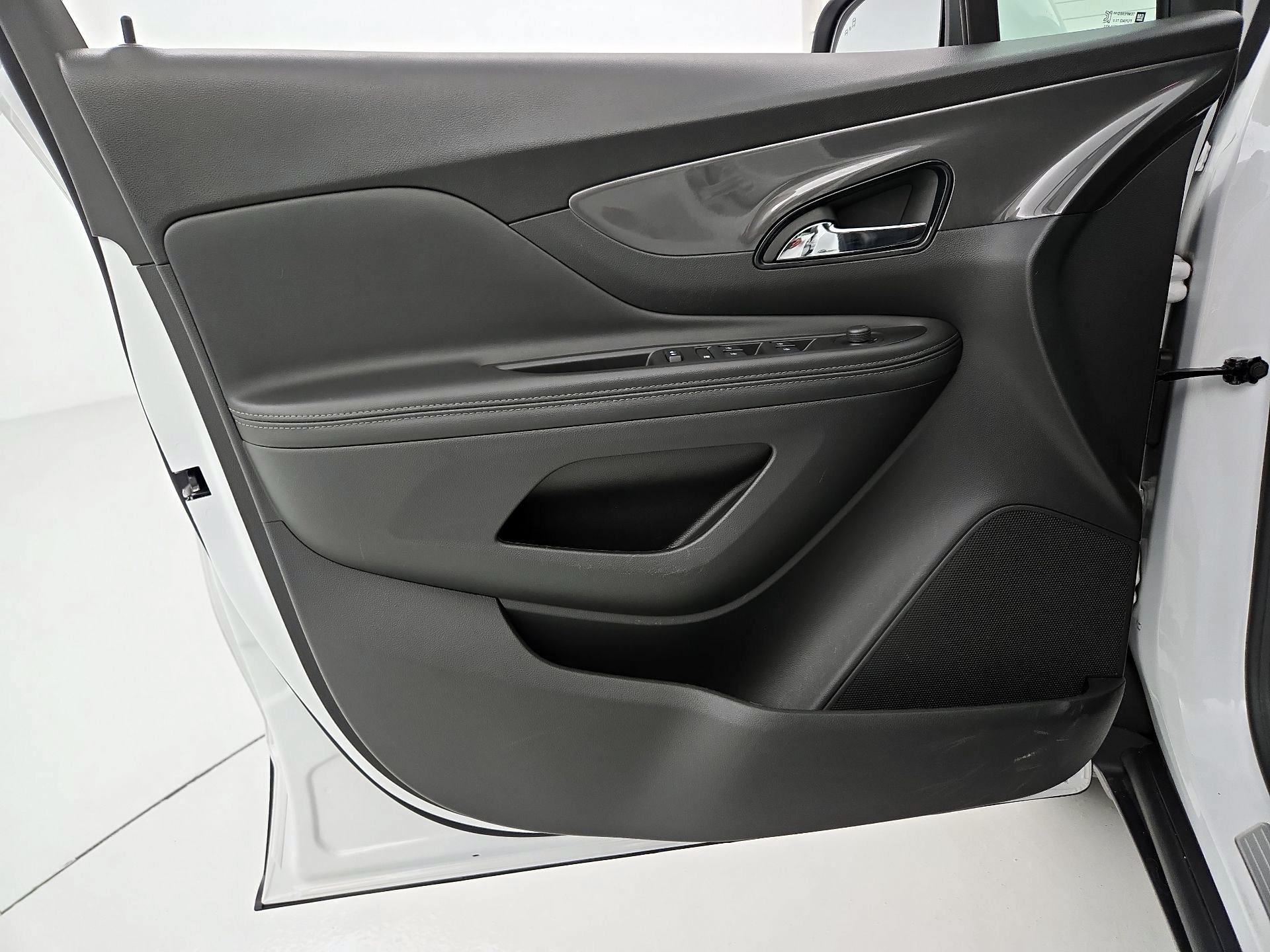 Thumbnail: 2022 Buick Encore - 12