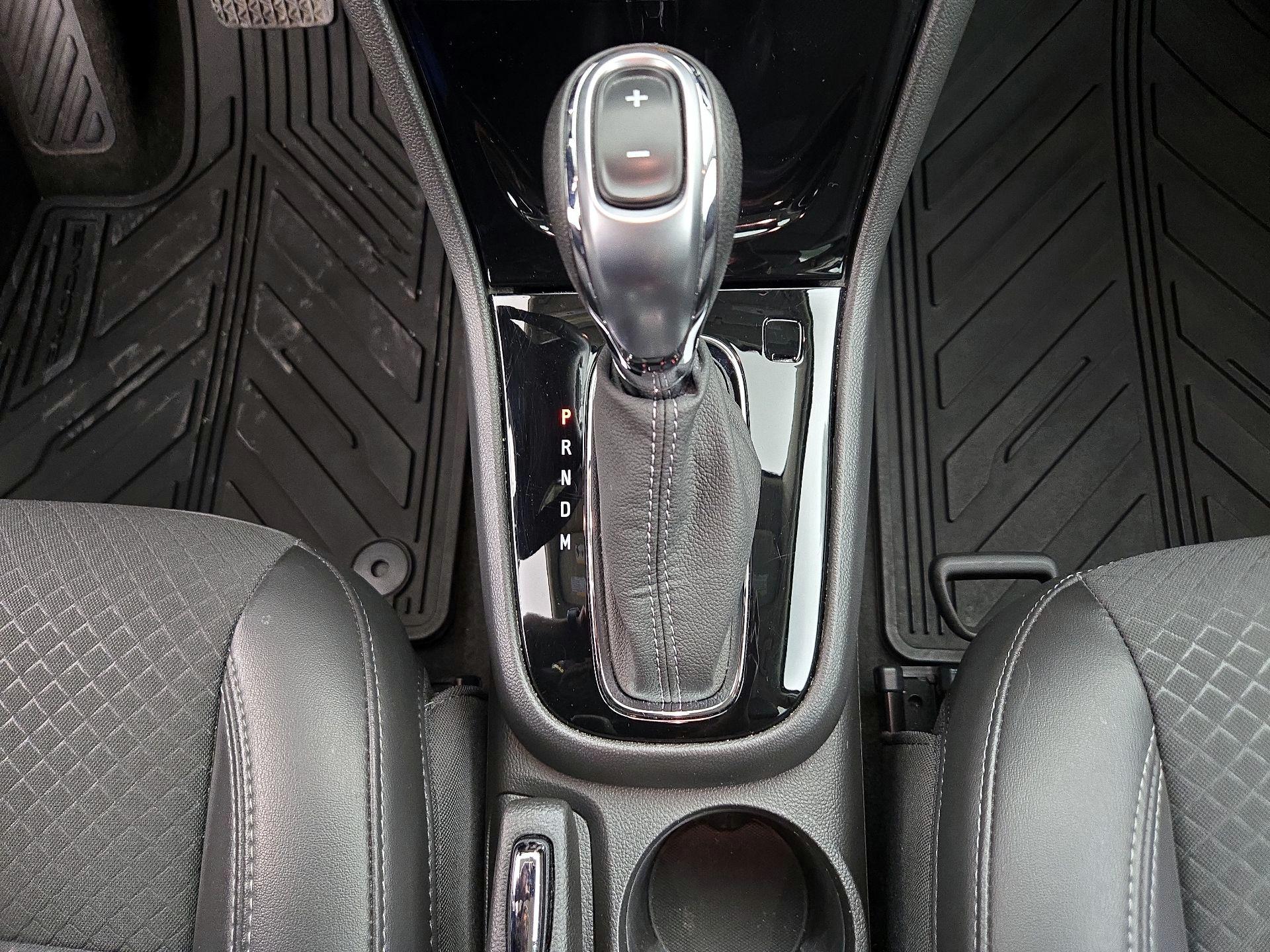 Thumbnail: 2022 Buick Encore - 17