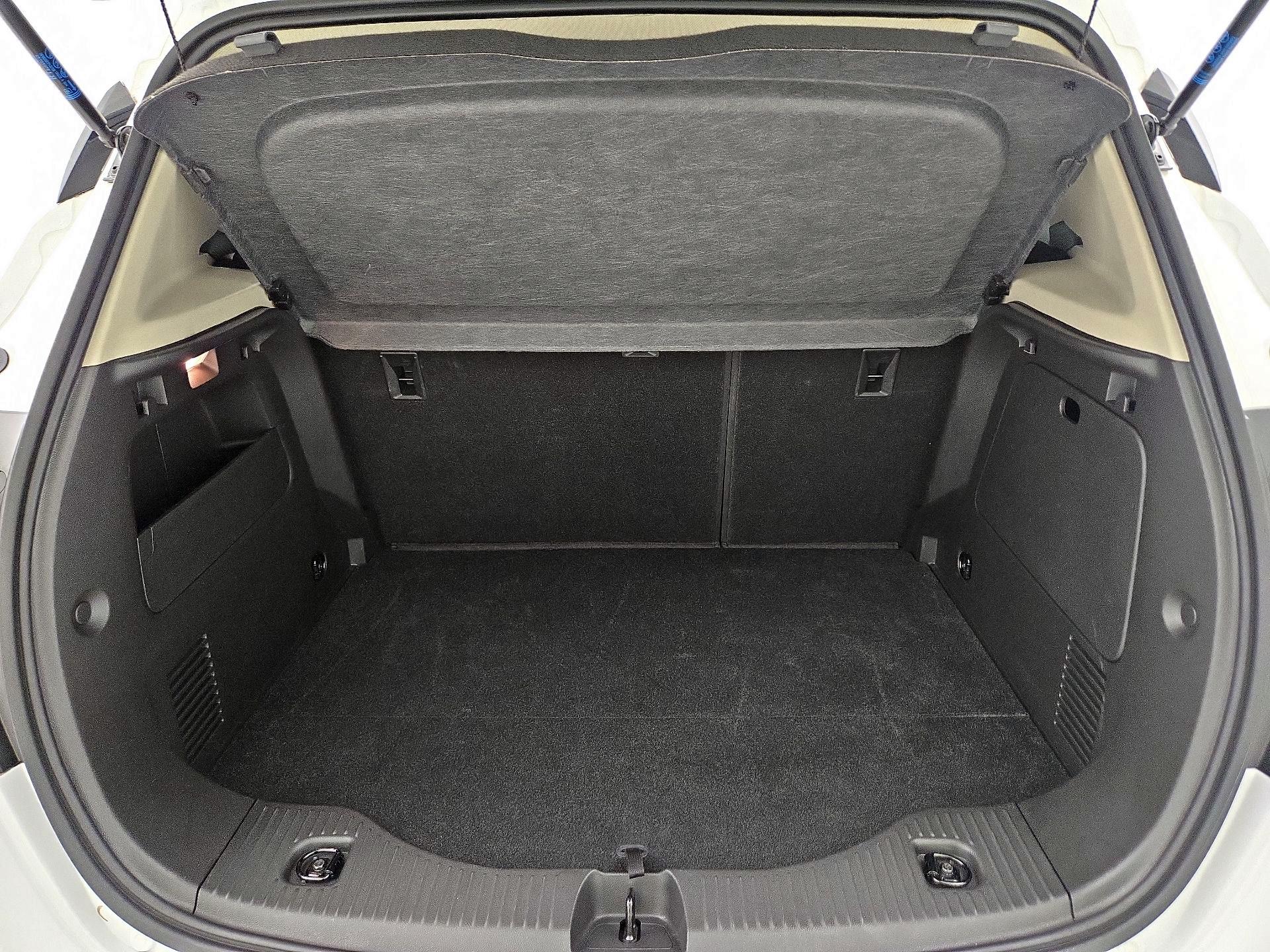 Thumbnail: 2022 Buick Encore - 20