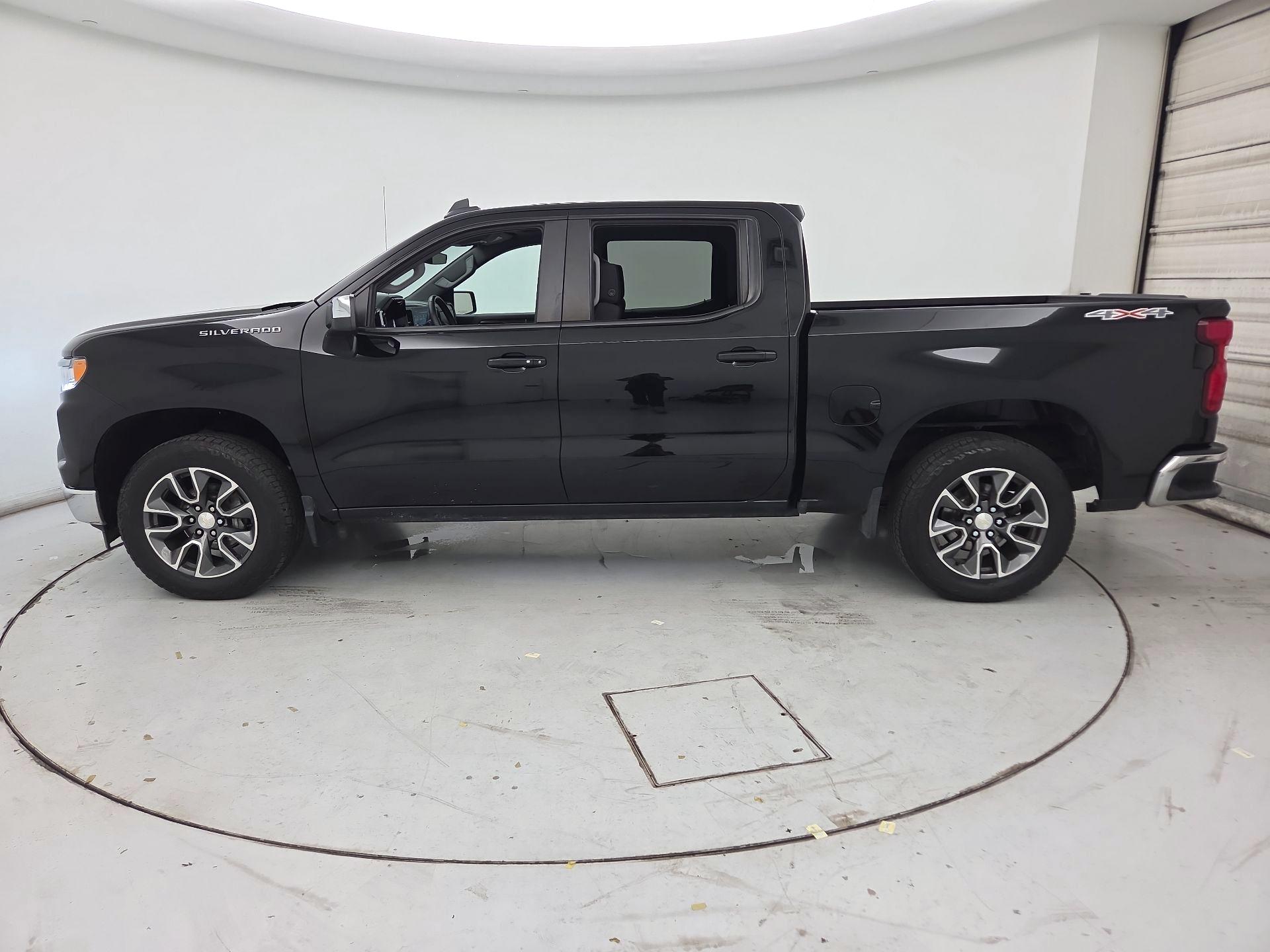 Thumbnail: 2023 Chevrolet Silverado 1500 - 4