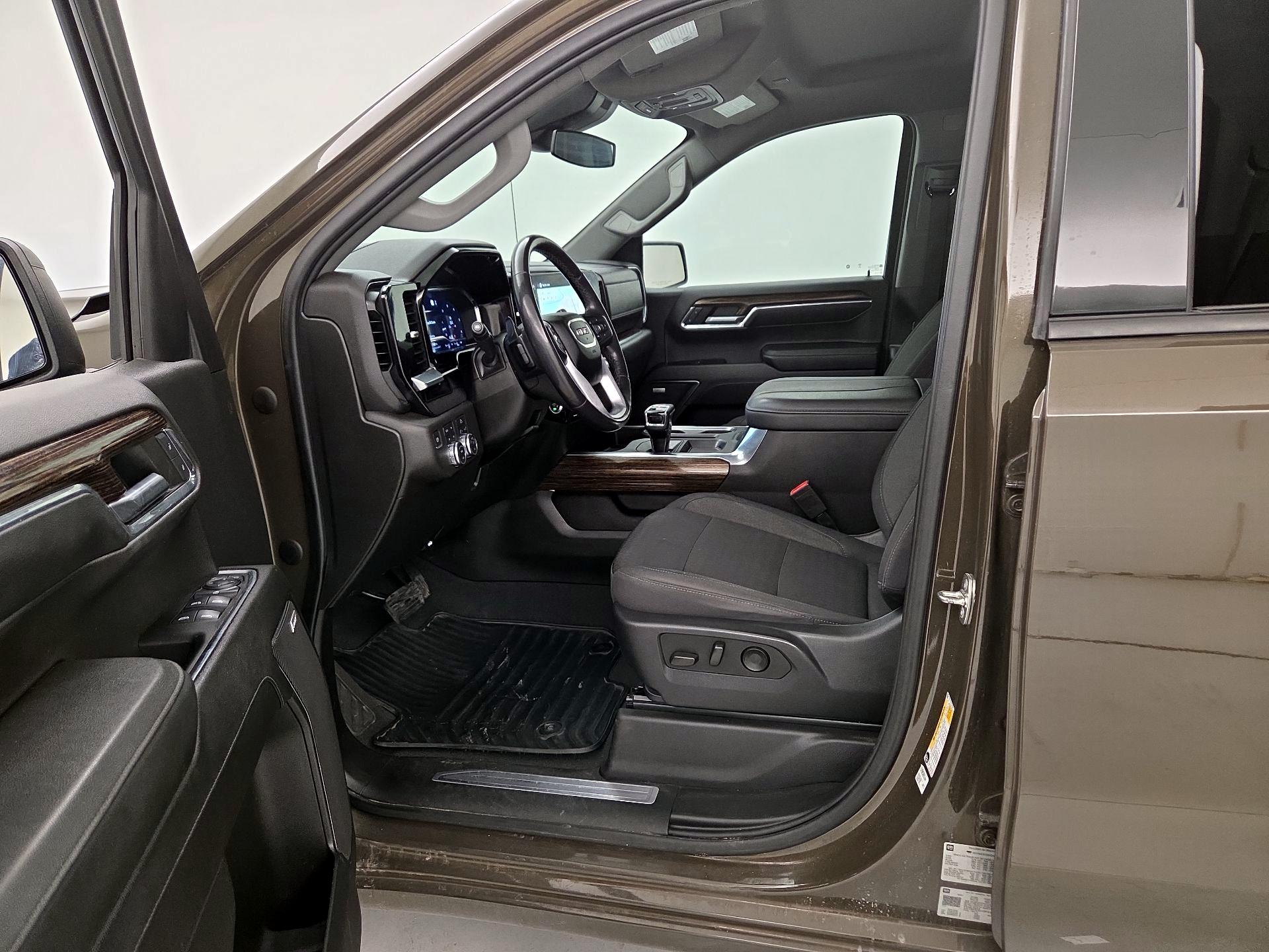 Thumbnail: 2023 GMC Sierra 1500 - 11