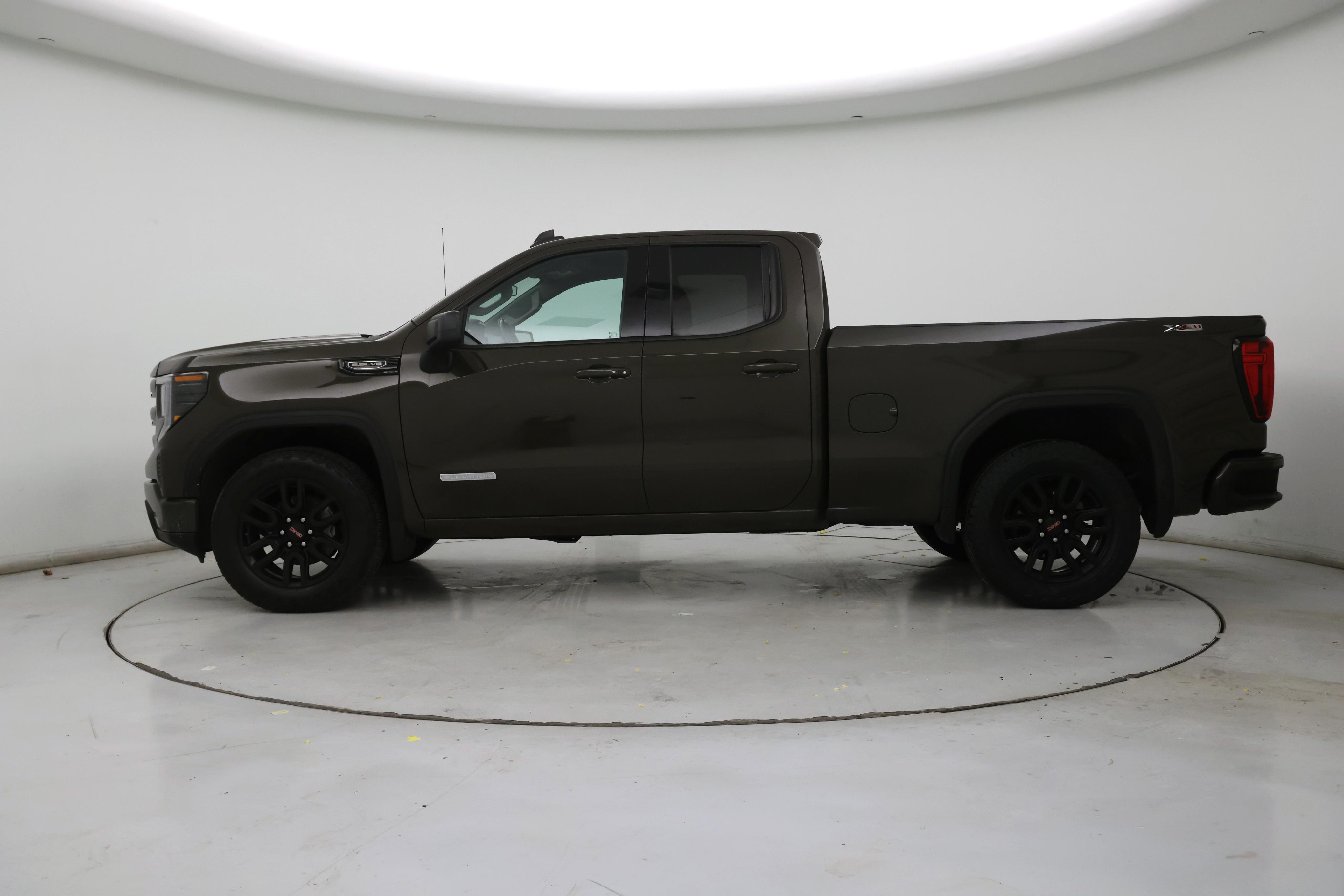 Thumbnail: 2023 GMC Sierra 1500 - 3