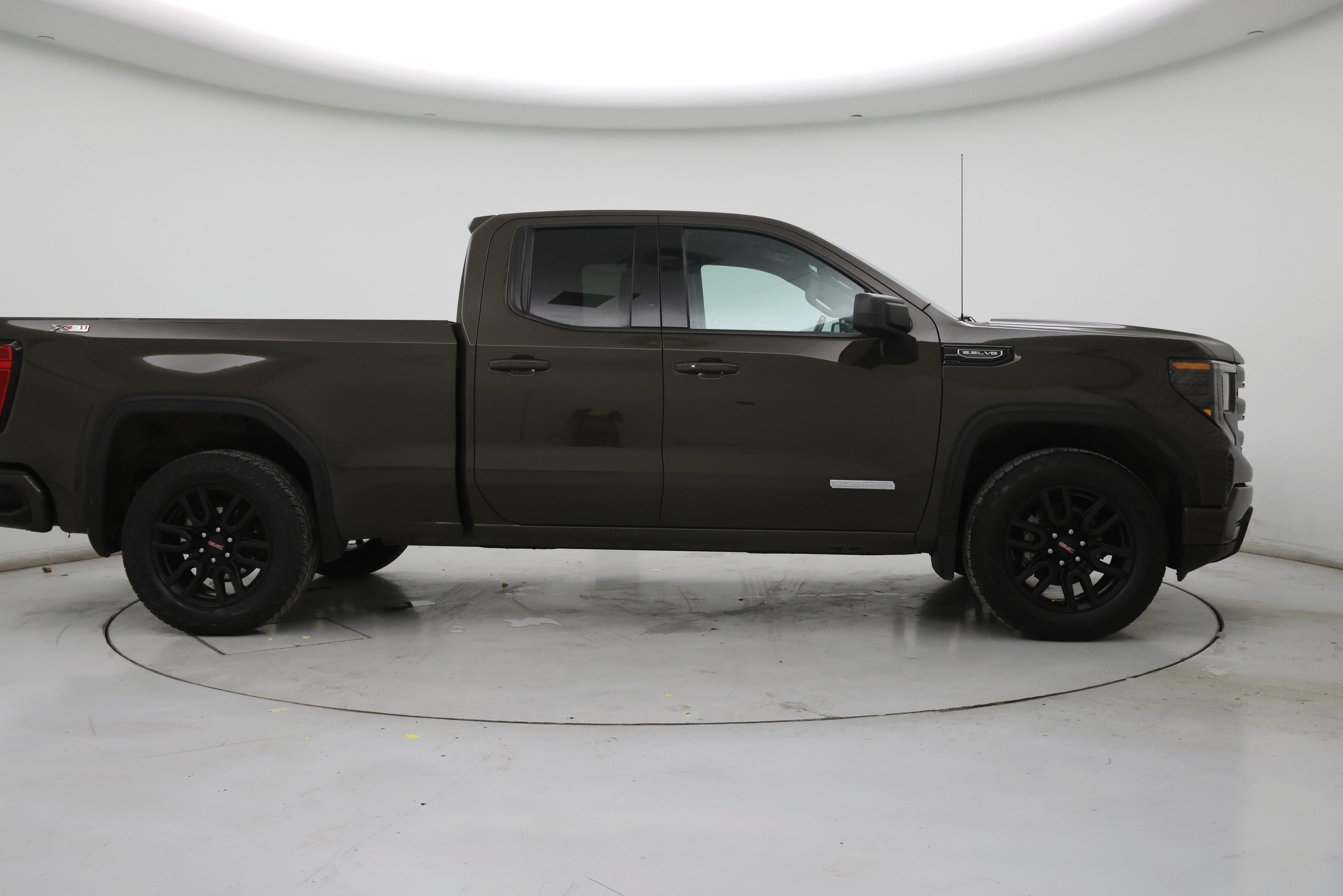 Thumbnail: 2023 GMC Sierra 1500 - 7